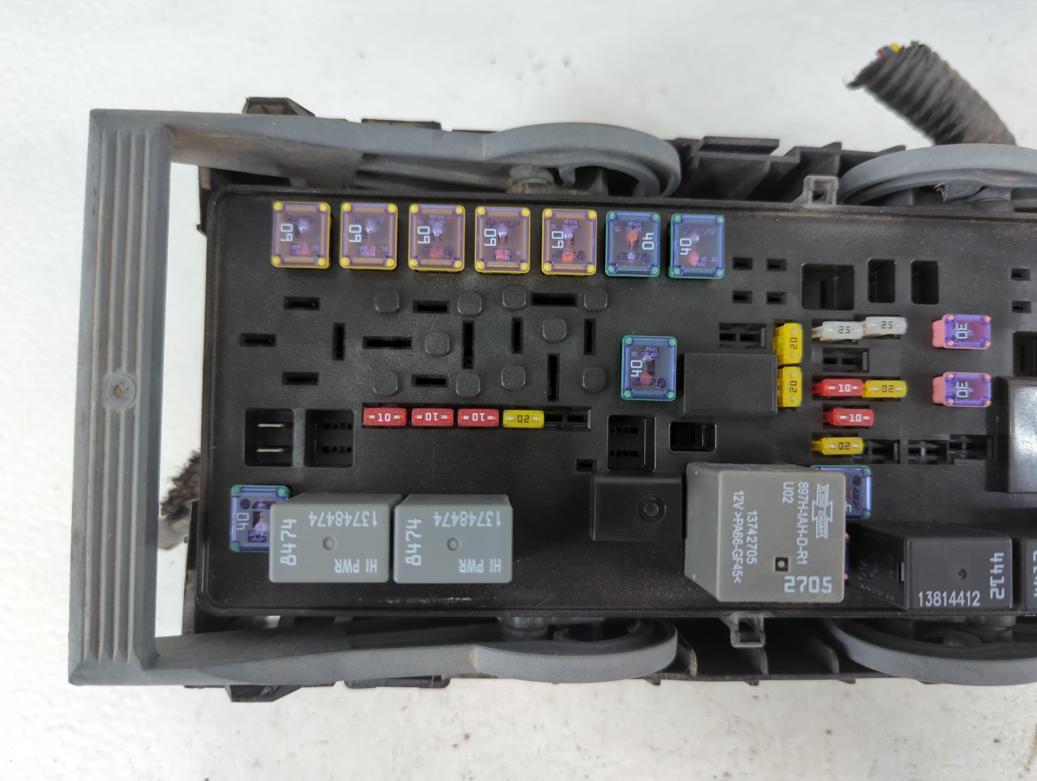 2013 Dodge Journey Fusebox Fuse Box Relay Module Tipm 68143317ad - Oemusedautoparts1.com