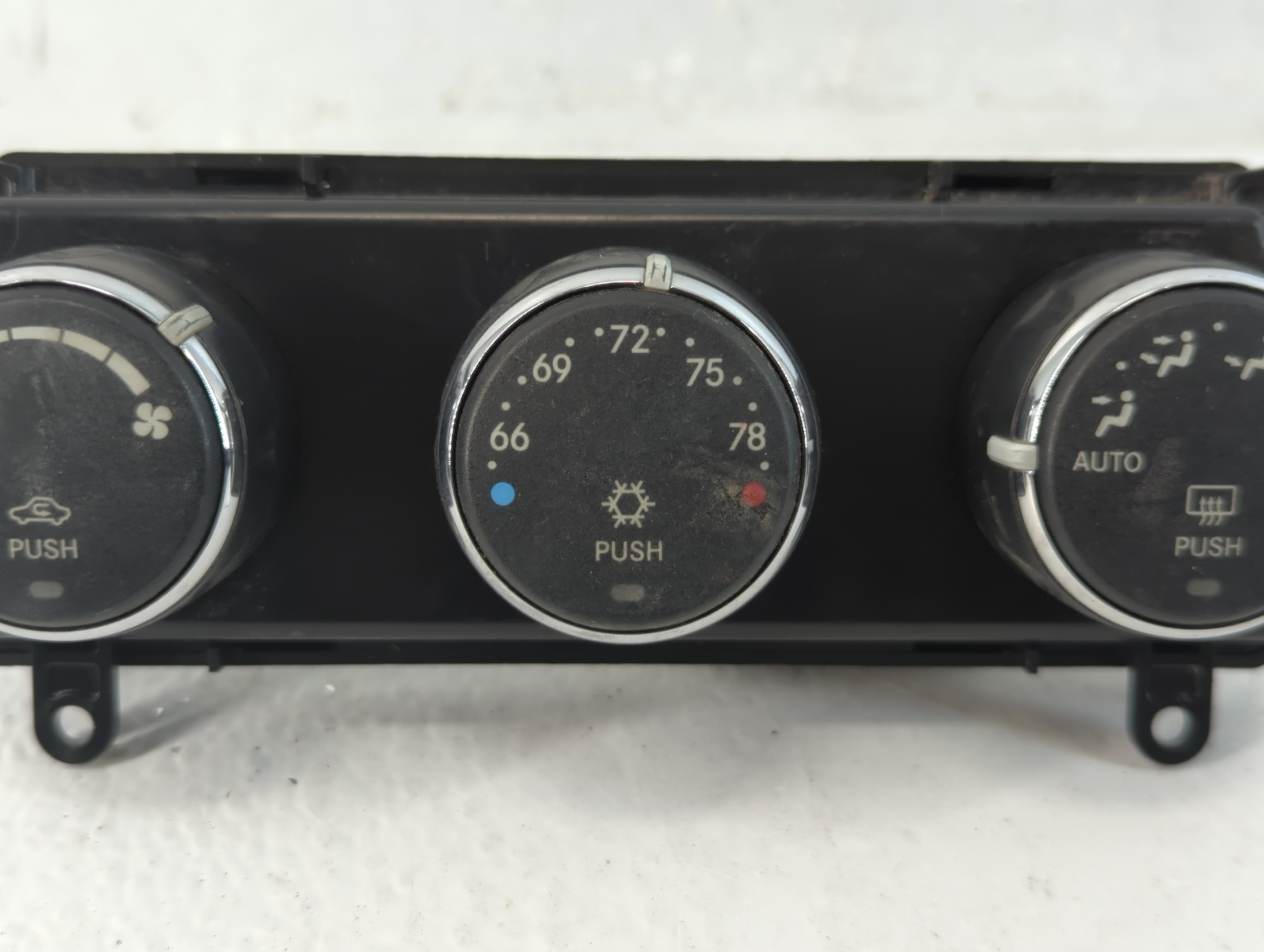 2011-2014 Chrysler 200 Climate Control Module Temperature AC/Heater Replacement P/N:P55111888AF Fits Fits 2011 2012 2013 2014 OEM Used Auto Parts - Oemusedautoparts1.com