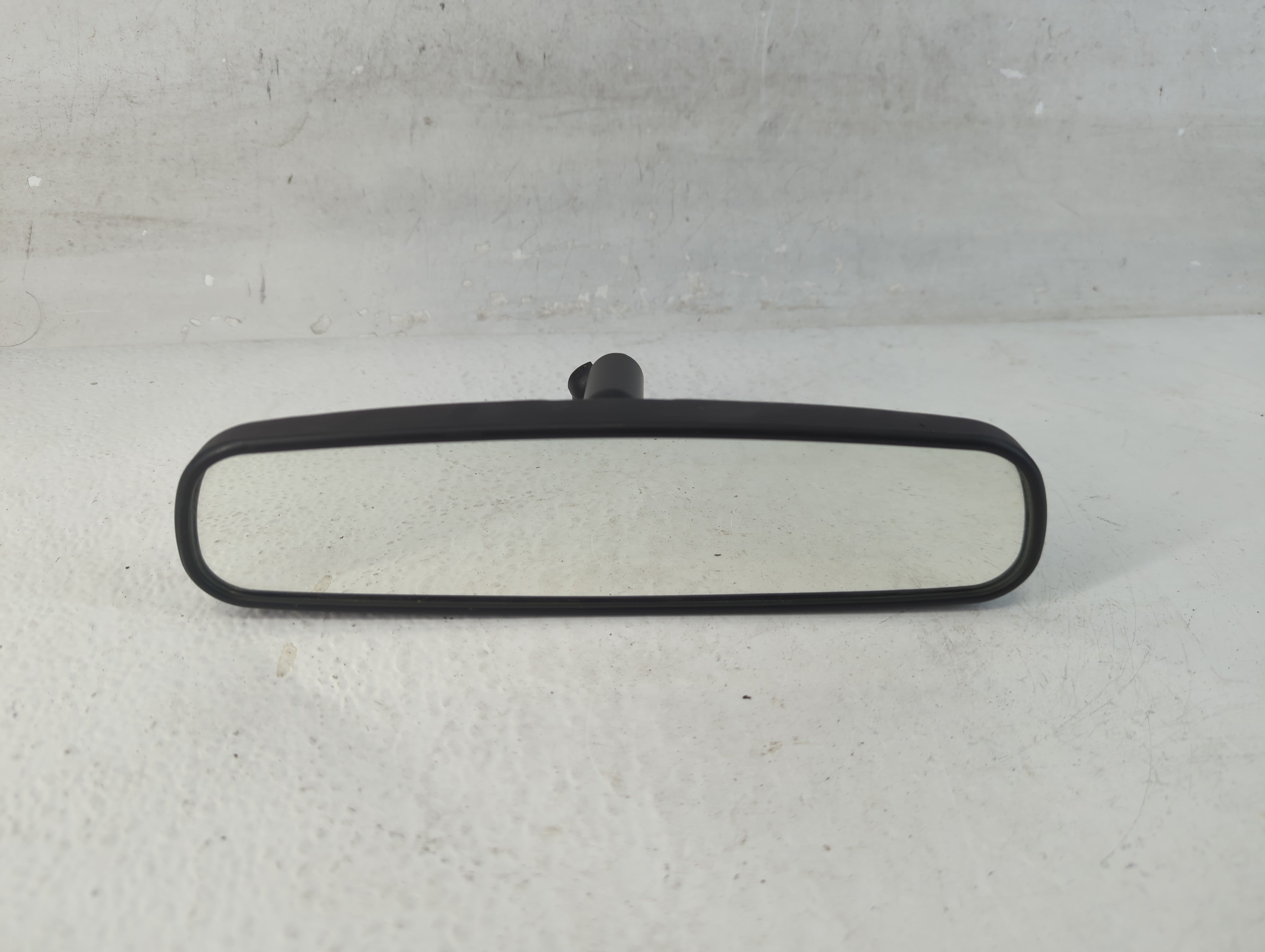 2017-2019 Ford Escape Interior Rear View Mirror Replacement OEM P/N:E11015617 E11045617 Fits Fits 2015 2016 2017 2018 2019 OEM Used Auto Parts - Oemusedautoparts1.com