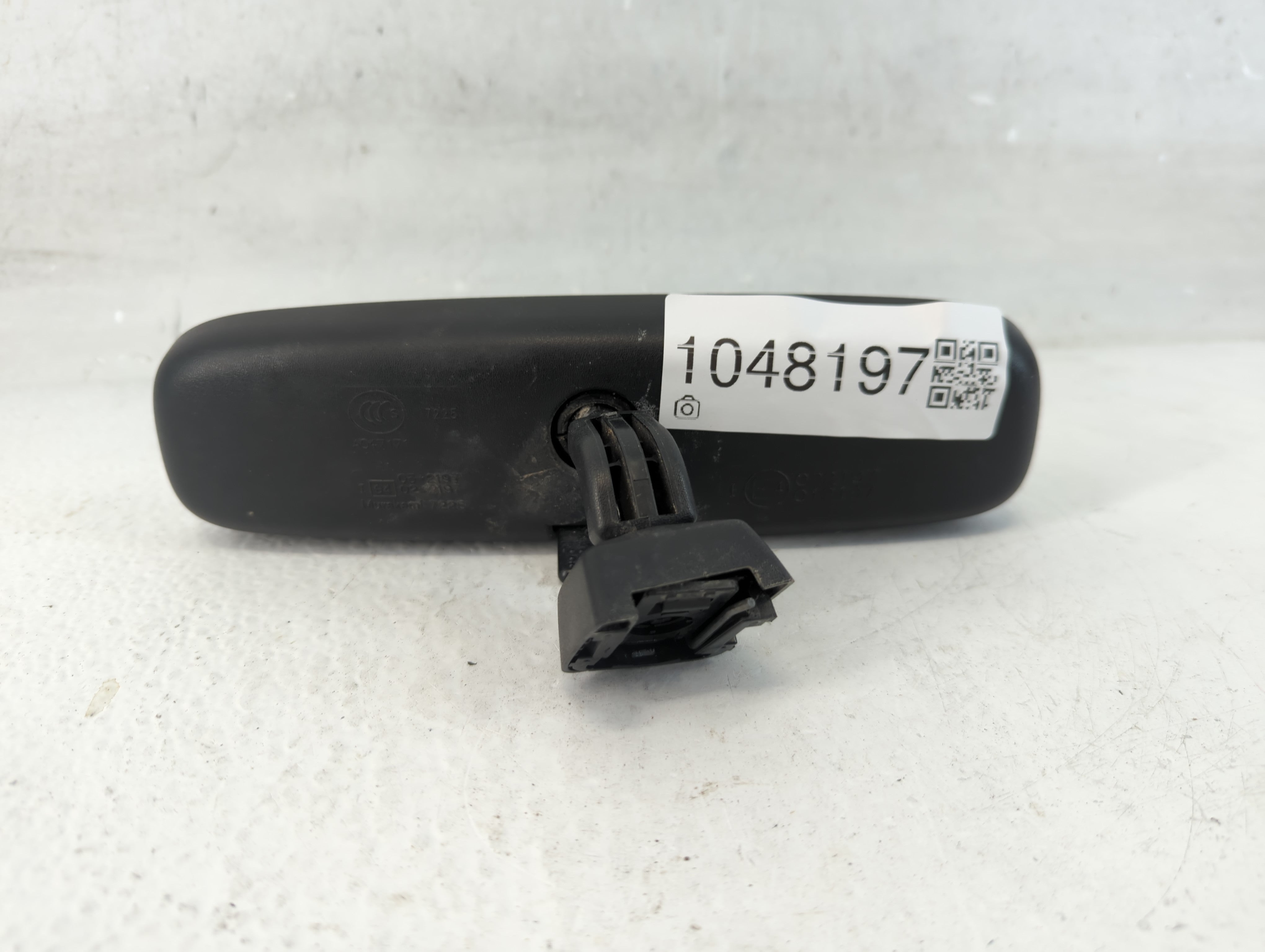2004-2022 Toyota Prius Interior Rear View Mirror Replacement OEM P/N:E4012197 E4022197 Fits OEM Used Auto Parts - Oemusedautoparts1.com