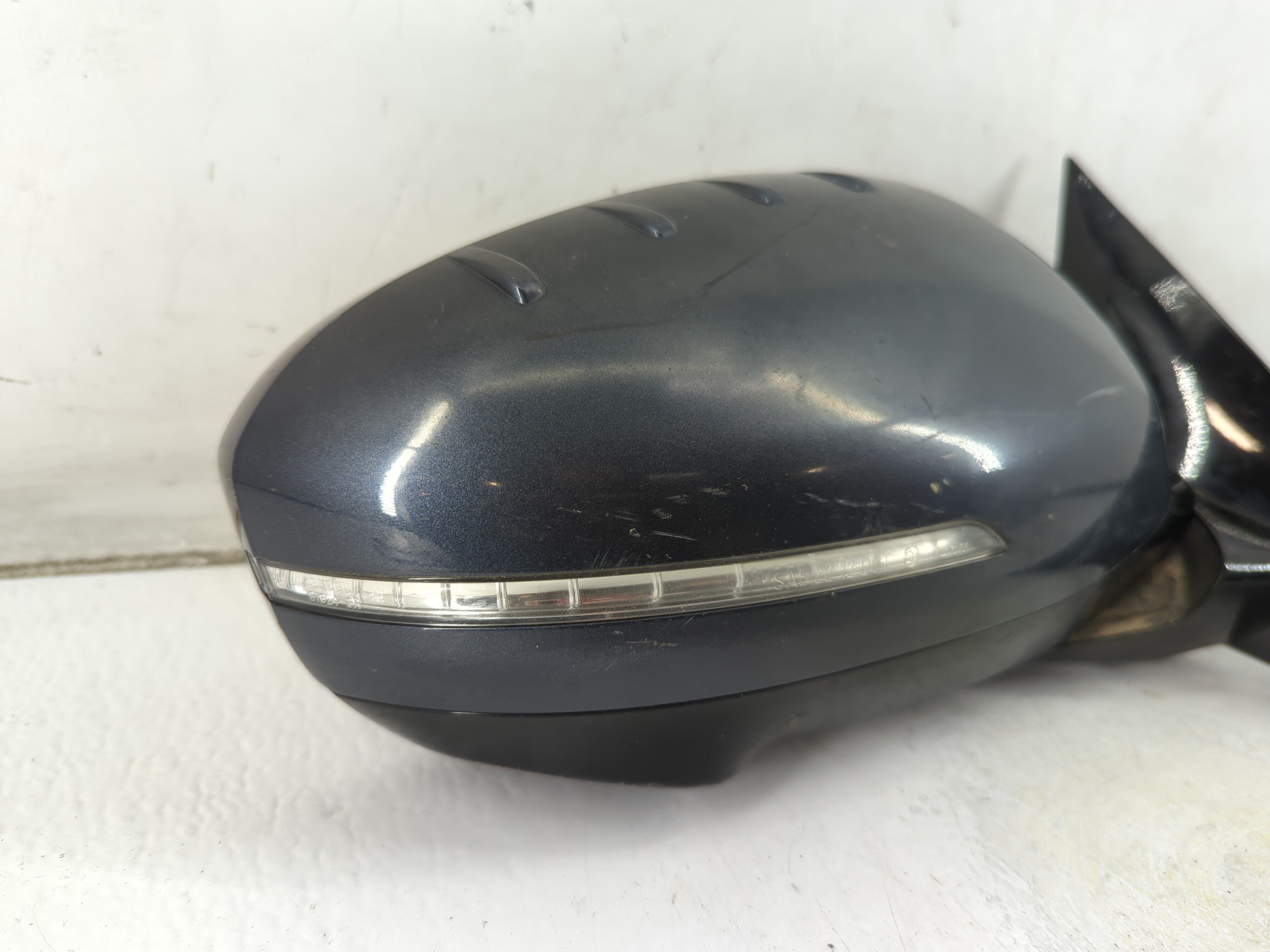 2015-2016 Kia Cadenza Side Mirror Replacement Passenger Right View Door Mirror P/N:E13027506 Fits Fits 2015 2016 OEM Used Auto Parts - Oemusedautoparts1.com