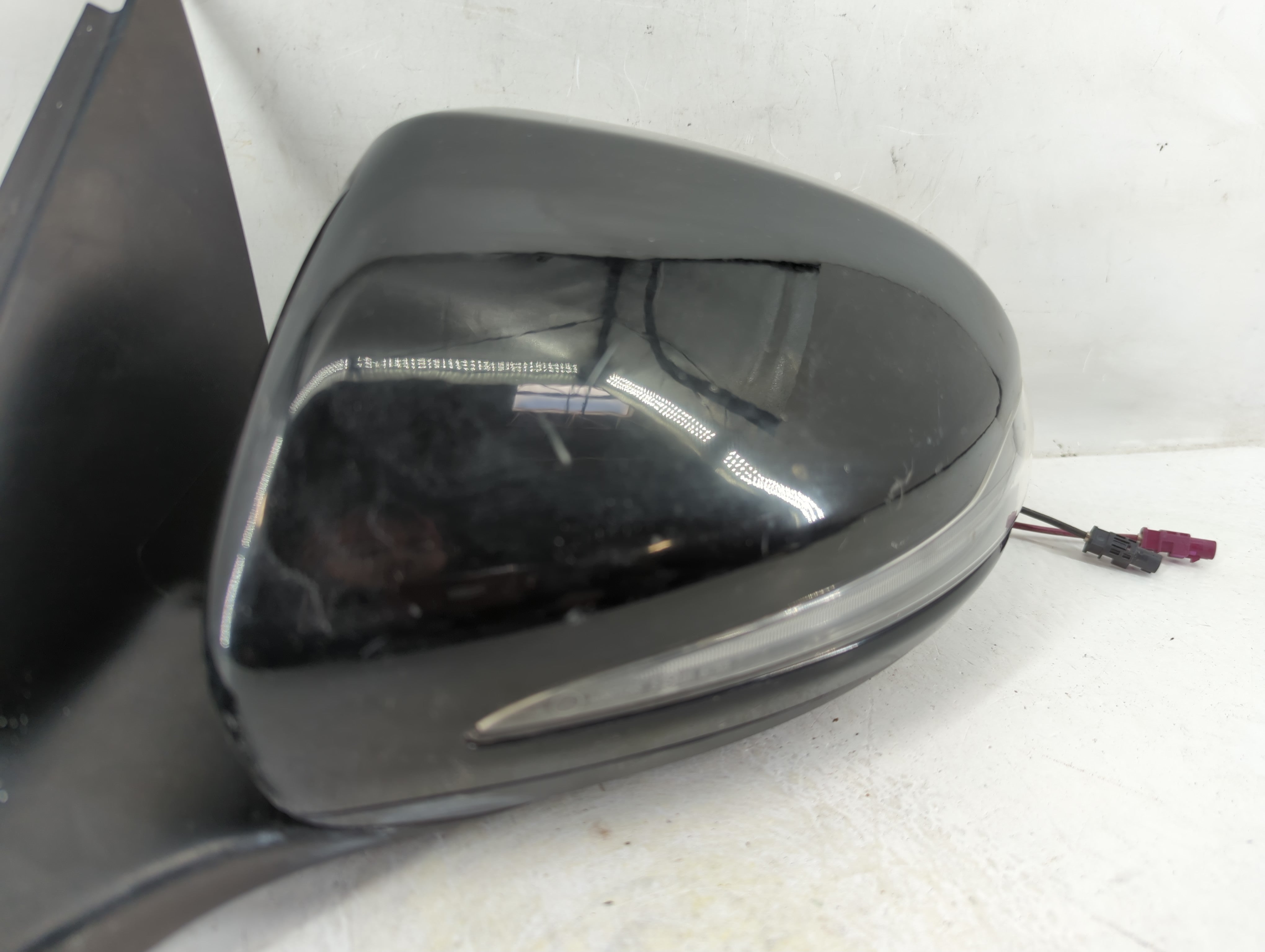 2015-2016 Mercedes-Benz C300 Side Mirror Replacement Driver Left View Door Mirror P/N:100669 Fits Fits 2015 2016 OEM Used Auto Parts - Oemusedautoparts1.com