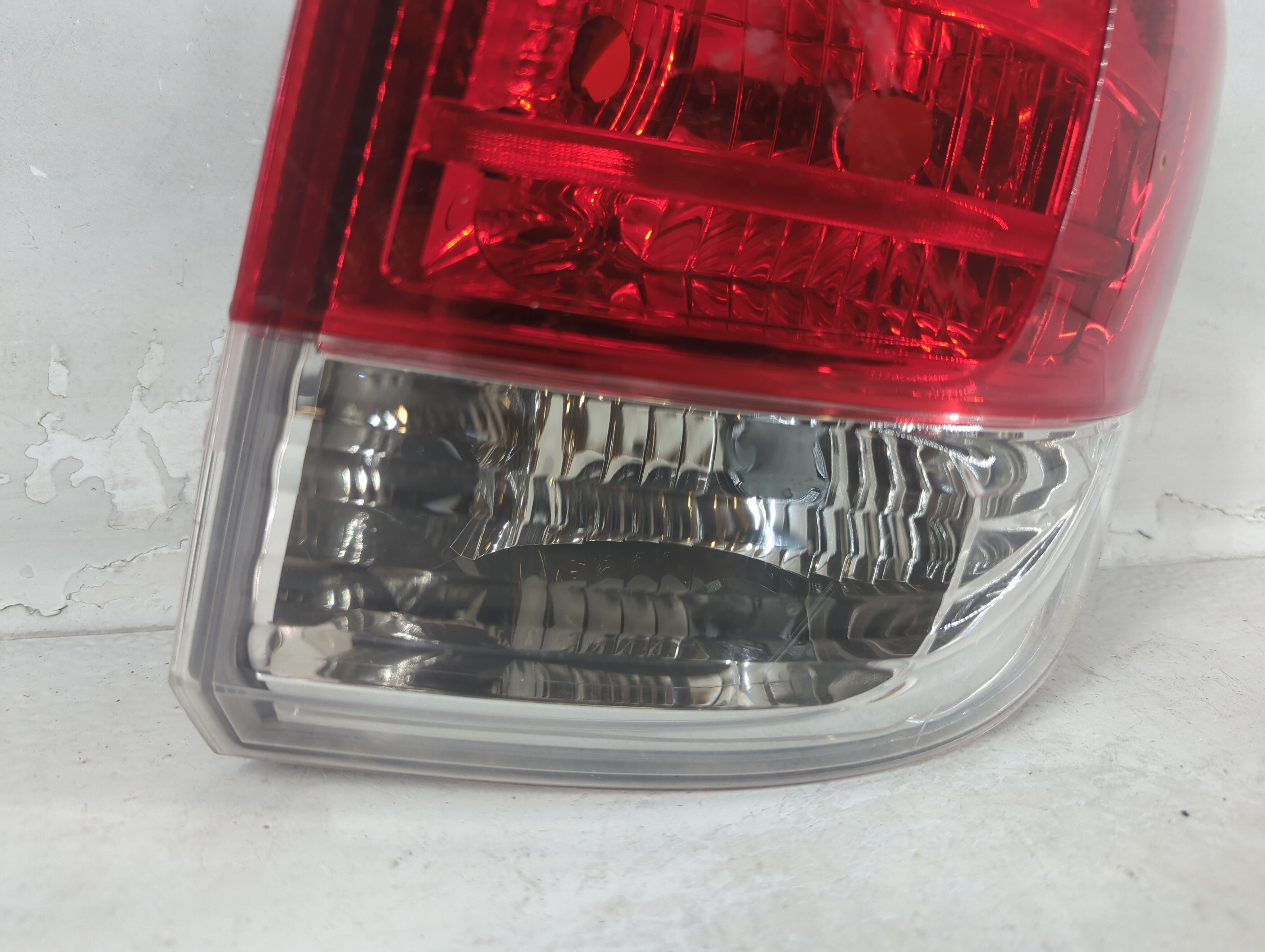 2014-2017 Honda Odyssey Tail Light Assembly Passenger Right OEM P/N:949 314 Fits Fits 2014 2015 2016 2017 OEM Used Auto Parts - Oemusedautoparts1.com