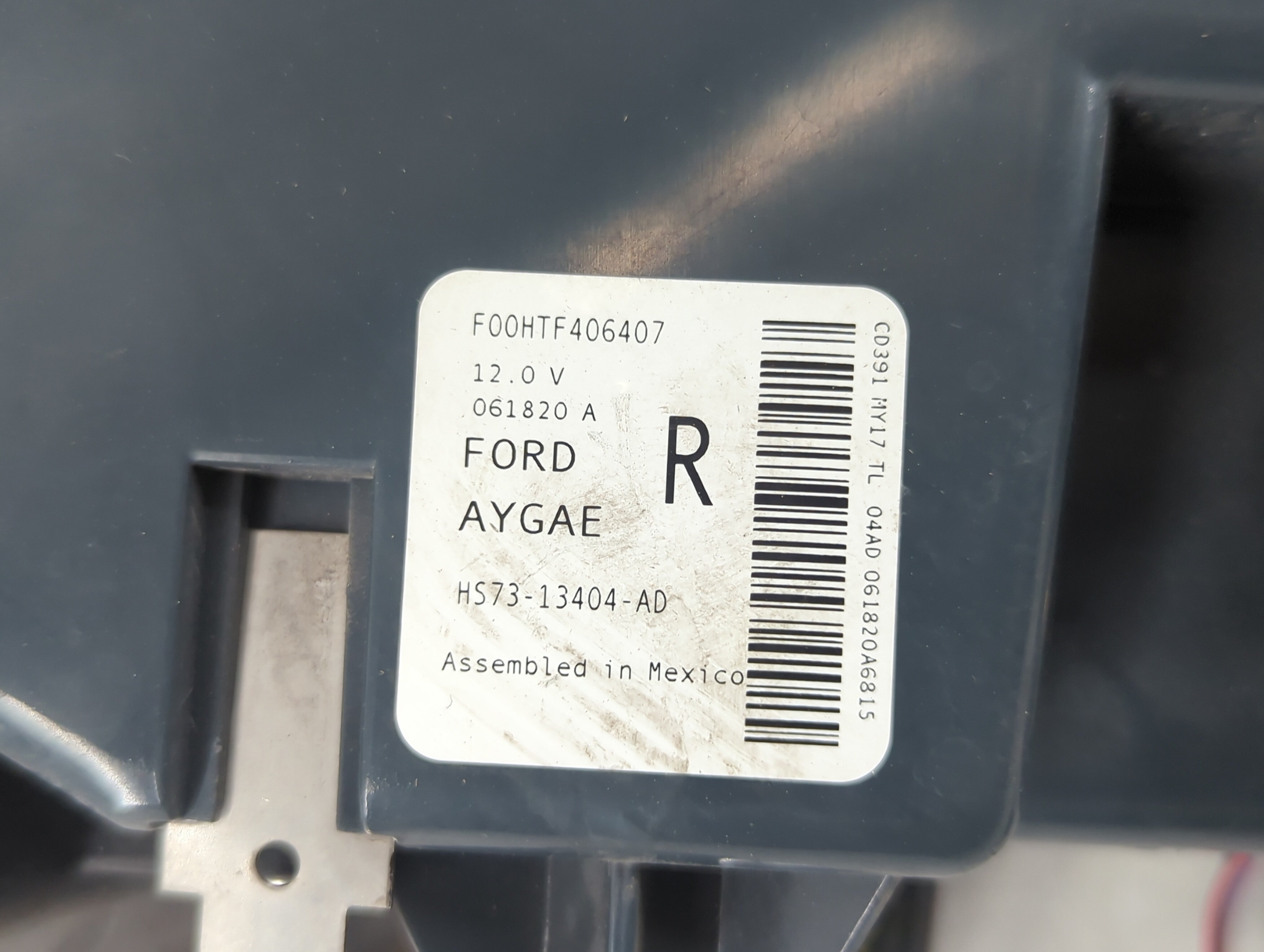 2017-2020 Ford Fusion Tail Light Assembly Passenger Right OEM P/N:HS73-13404-AD Fits Fits 2017 2018 2019 2020 OEM Used Auto Parts - Oemusedautoparts1.com