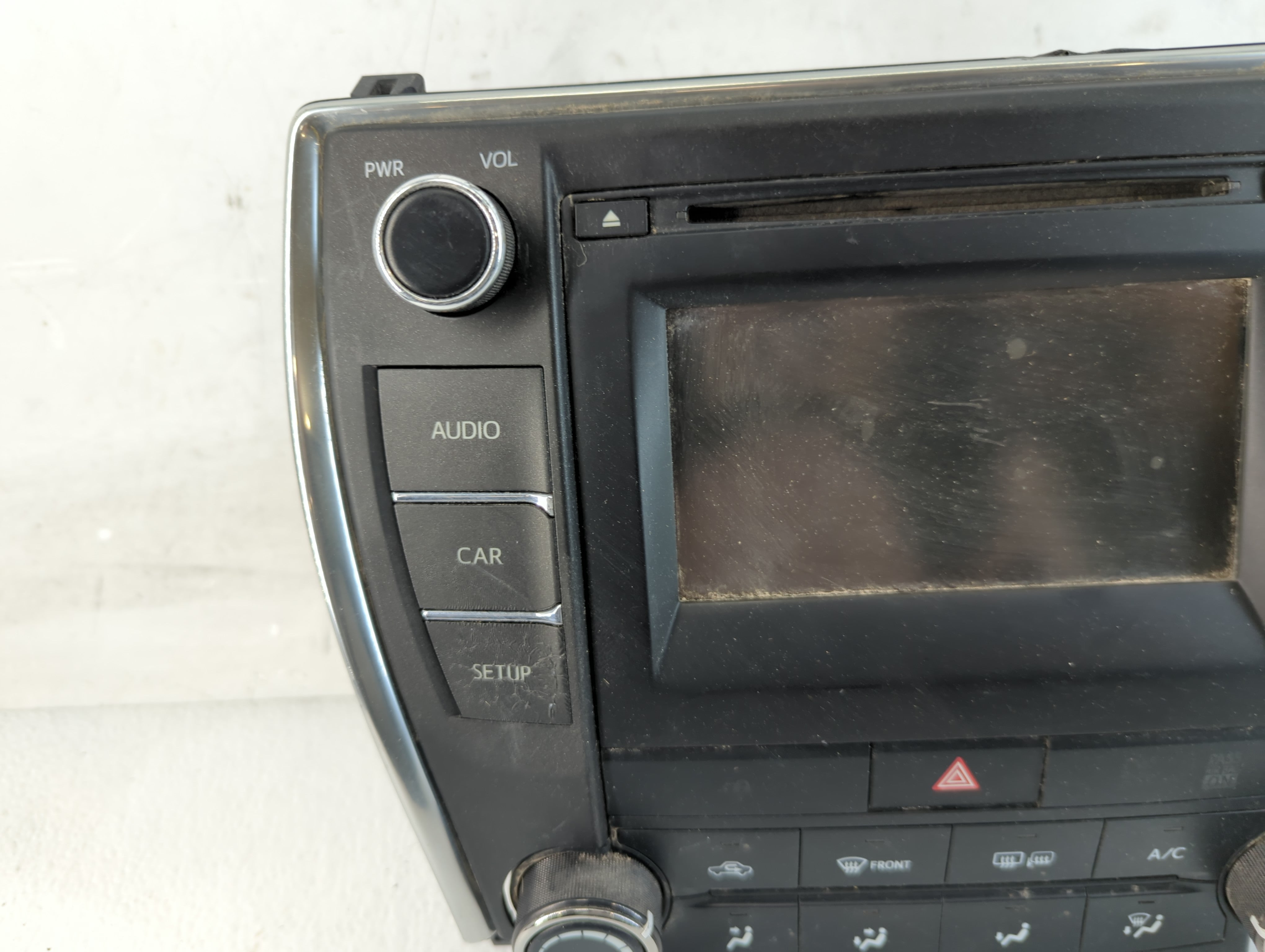 2014-2017 Toyota Camry Radio AM FM Cd Player Receiver Replacement P/N:86140-06680 Fits OEM Used Auto Parts - Oemusedautoparts1.com