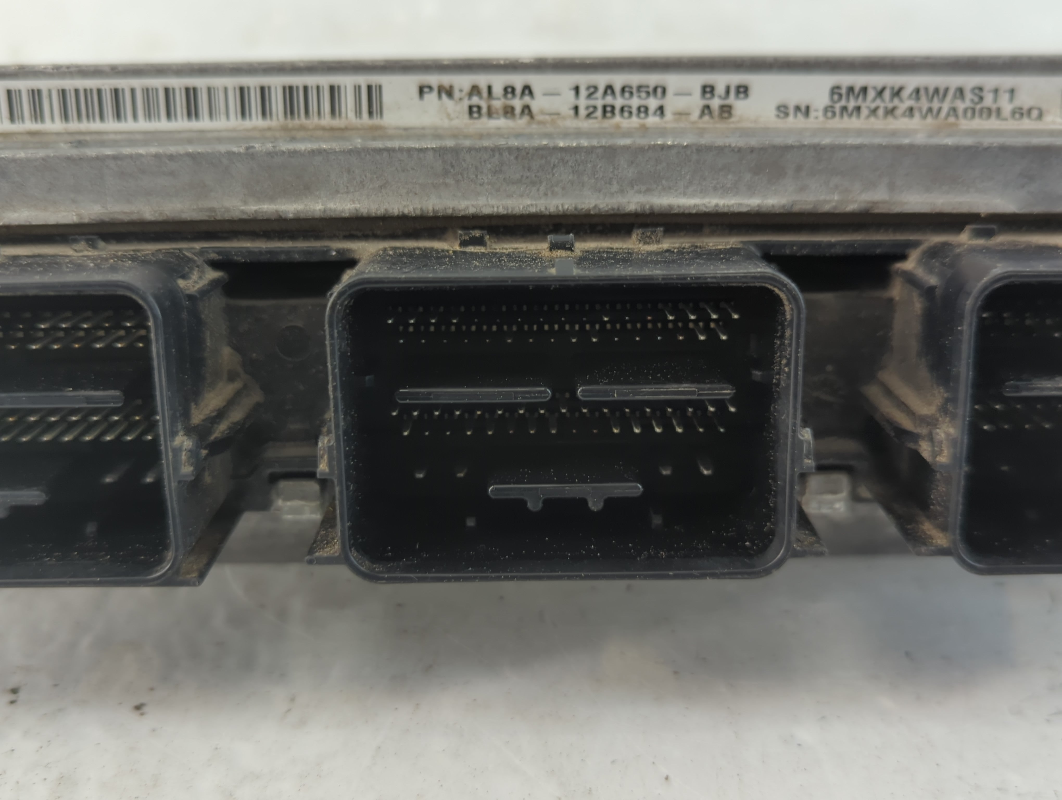 2011-2012 Ford Escape PCM Engine Control Computer ECU ECM PCU OEM P/N:AL8A-12A650-BJB AL8A-12A650-BJC Fits Fits 2011 2012 OEM Used Auto Parts - Oemusedautoparts1.com