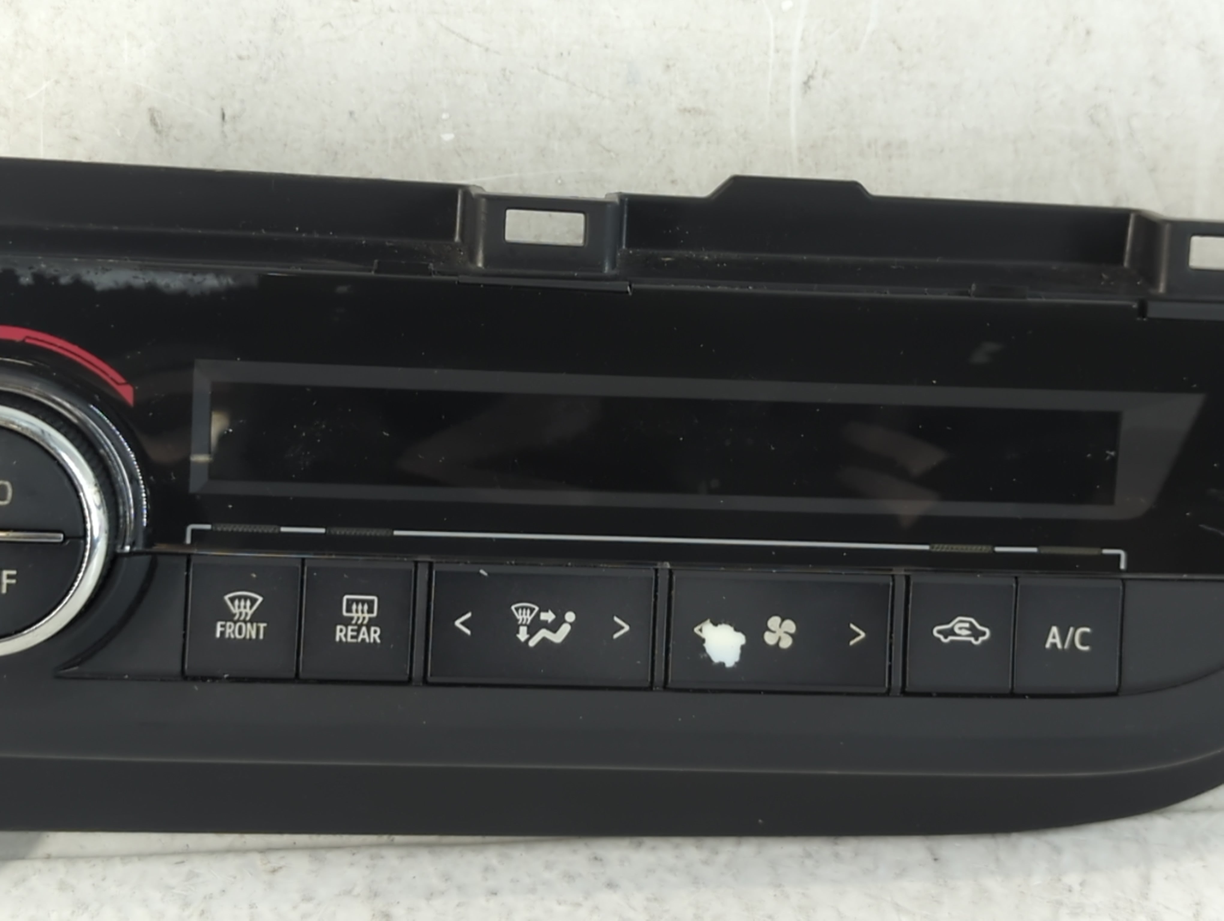 2014-2016 Toyota Corolla Climate Control Module Temperature AC/Heater Replacement P/N:75F832 Fits Fits 2014 2015 2016 OEM Used Auto Parts - Oemusedautoparts1.com