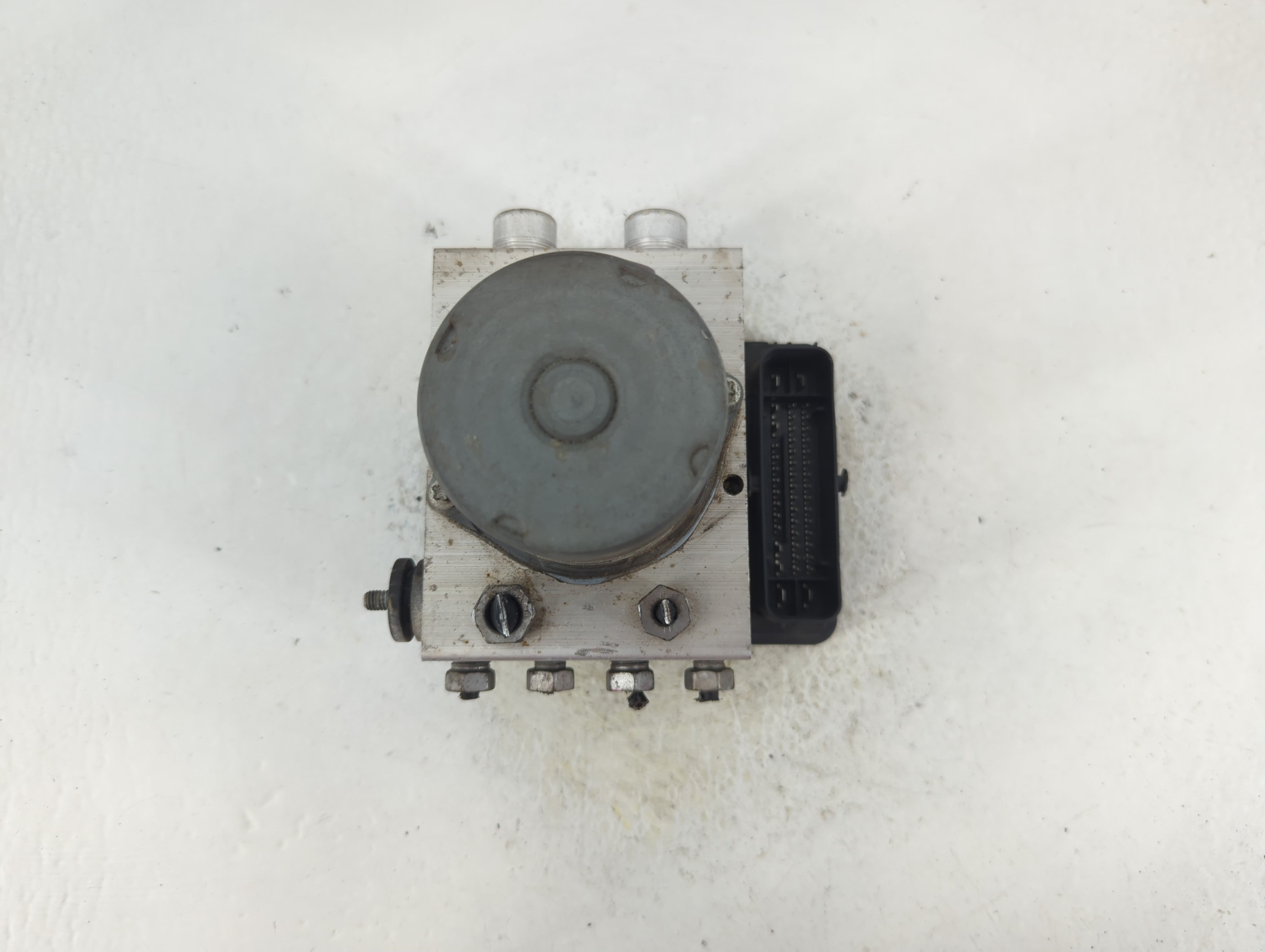 2019-2020 Ford F-150 ABS Pump Control Module Replacement P/N:KL34-2B373-AD Fits Fits 2019 2020 OEM Used Auto Parts - Oemusedautoparts1.com