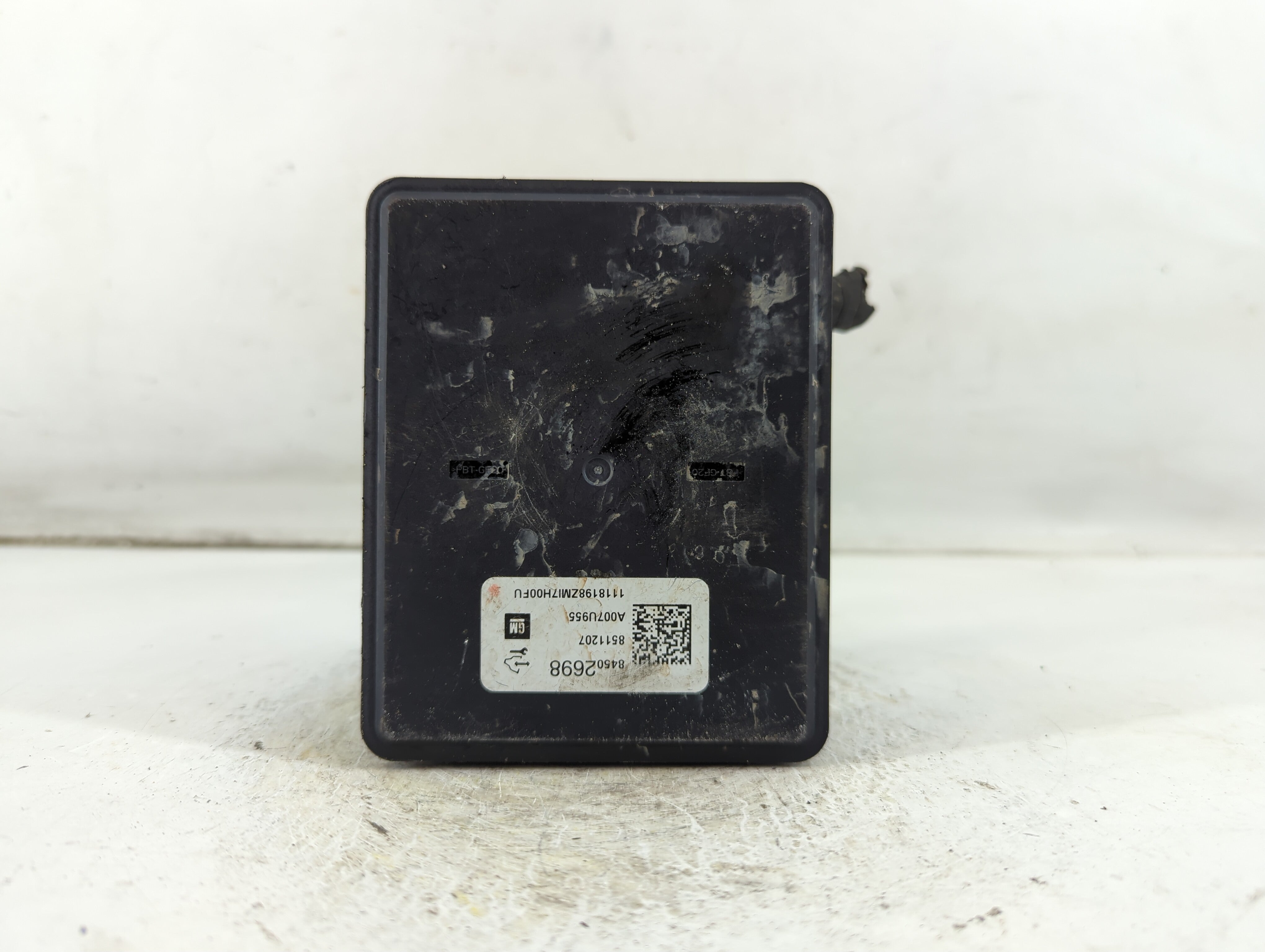 2019-2022 Chevrolet Traverse ABS Pump Control Module Replacement P/N:84503300 Fits Fits 2019 2020 2021 2022 OEM Used Auto Parts - Oemusedautoparts1.com