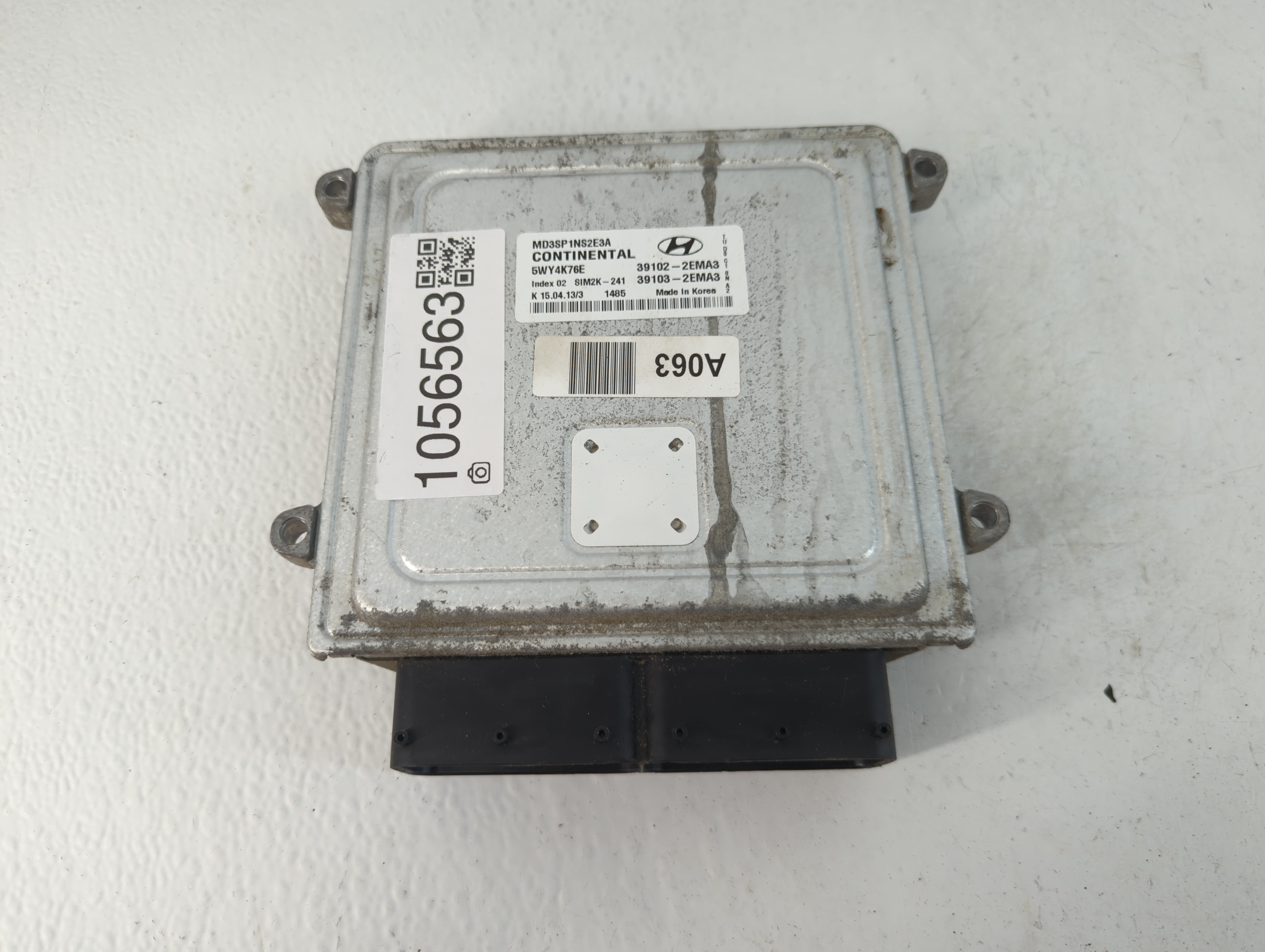2011-2013 Hyundai Elantra PCM Engine Control Computer ECU ECM PCU OEM P/N:39103-2EMA3 39102-2EMA3 Fits Fits 2011 2012 2013 OEM Used Auto Parts - Oemusedautoparts1.com