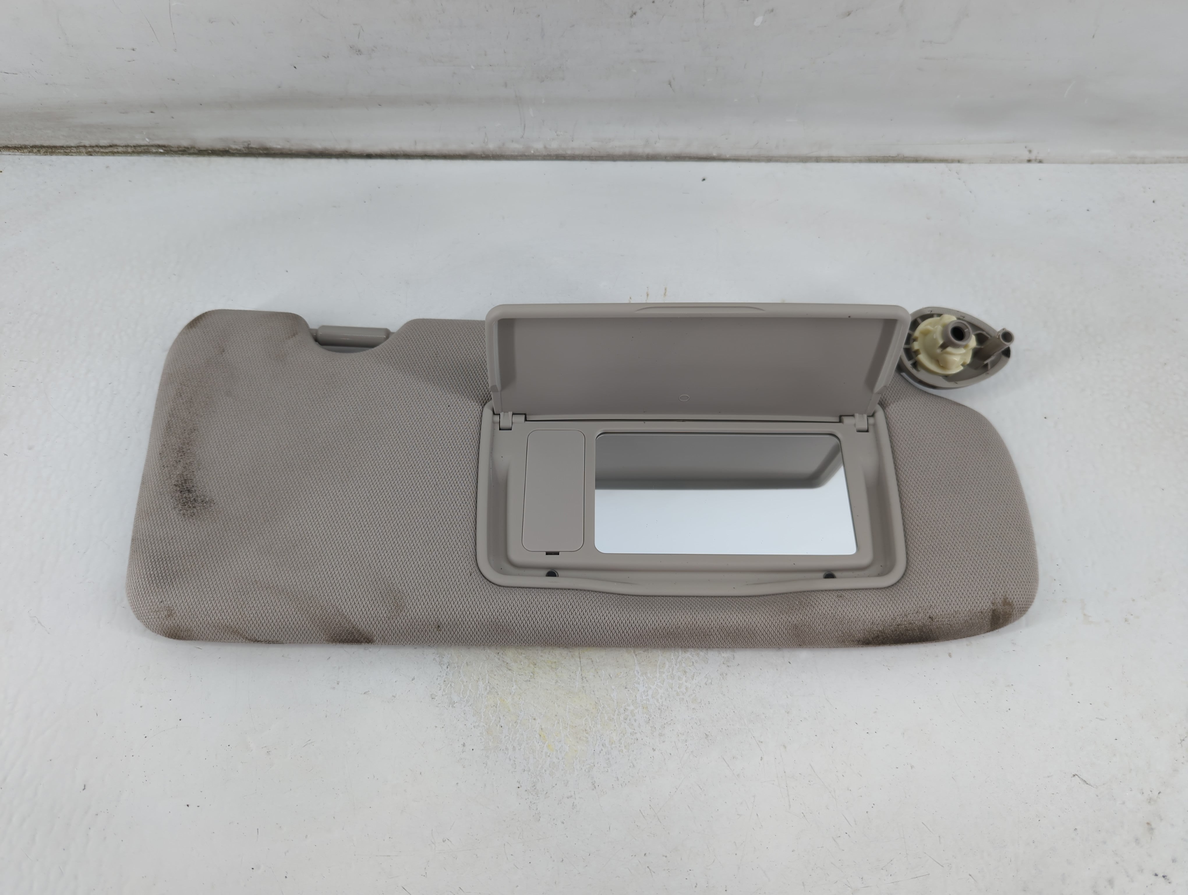 2024 Honda Cr-V Sun Visor Shade Replacement Passenger Right Mirror Fits OEM Used Auto Parts - Oemusedautoparts1.com