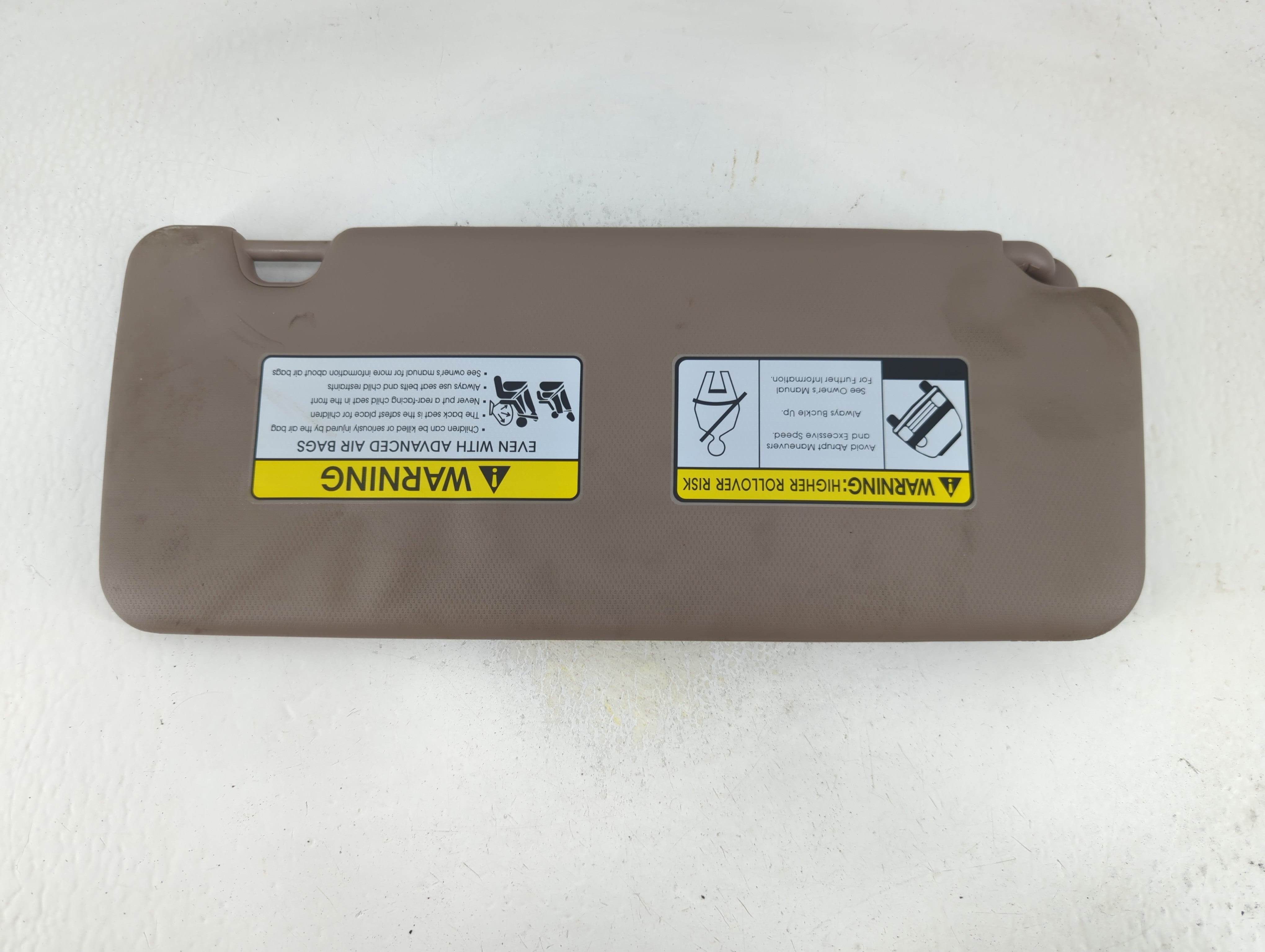 2019-2021 Hyundai Tucson Sun Visor Shade Replacement Driver Left Mirror Fits Fits 2019 2020 2021 OEM Used Auto Parts - Oemusedautoparts1.com