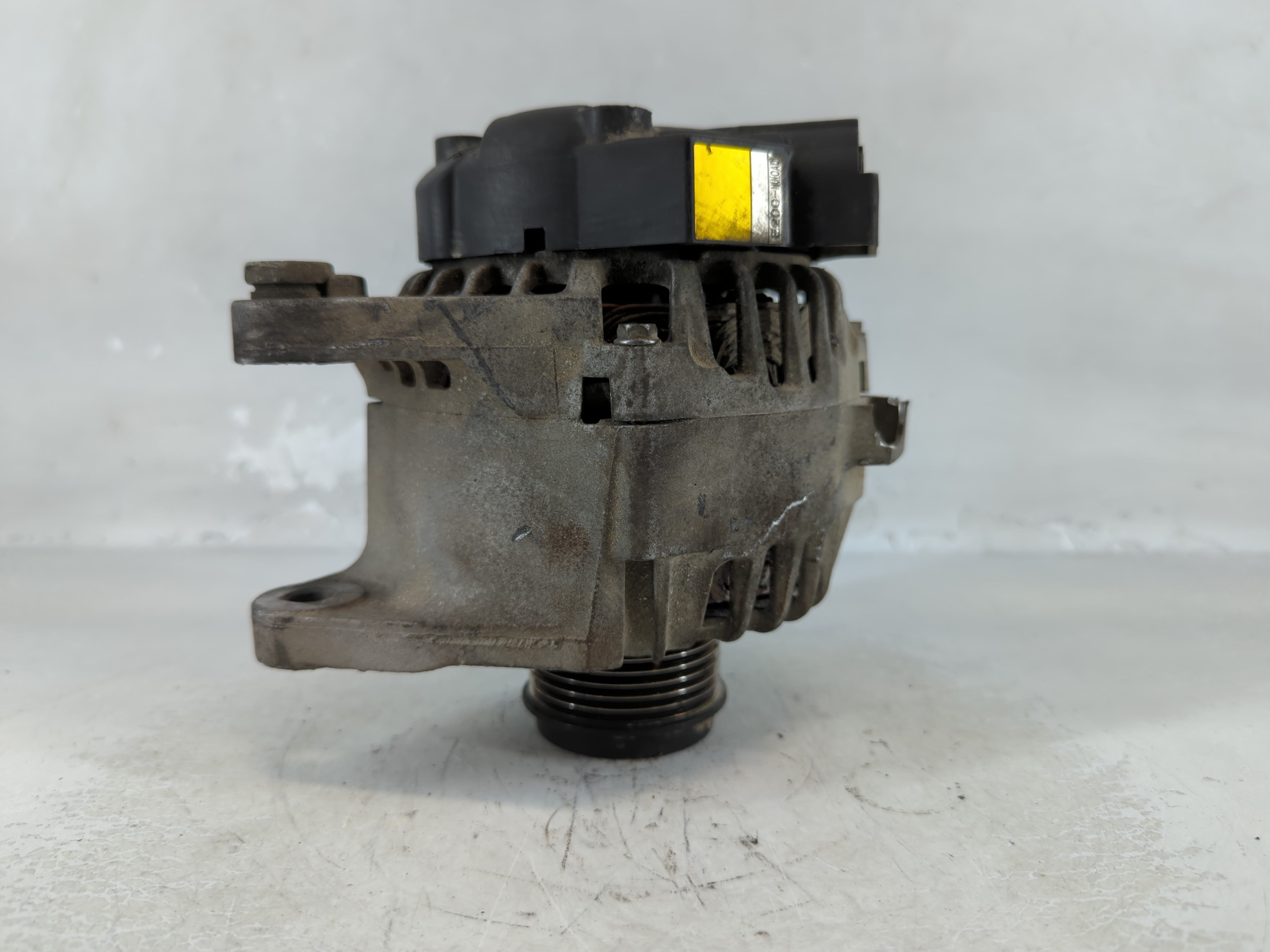 2011-2018 Hyundai Elantra Alternator Replacement Generator Charging Assembly Engine OEM P/N:37300-2E200 Fits OEM Used Auto Parts - Oemusedautoparts1.com