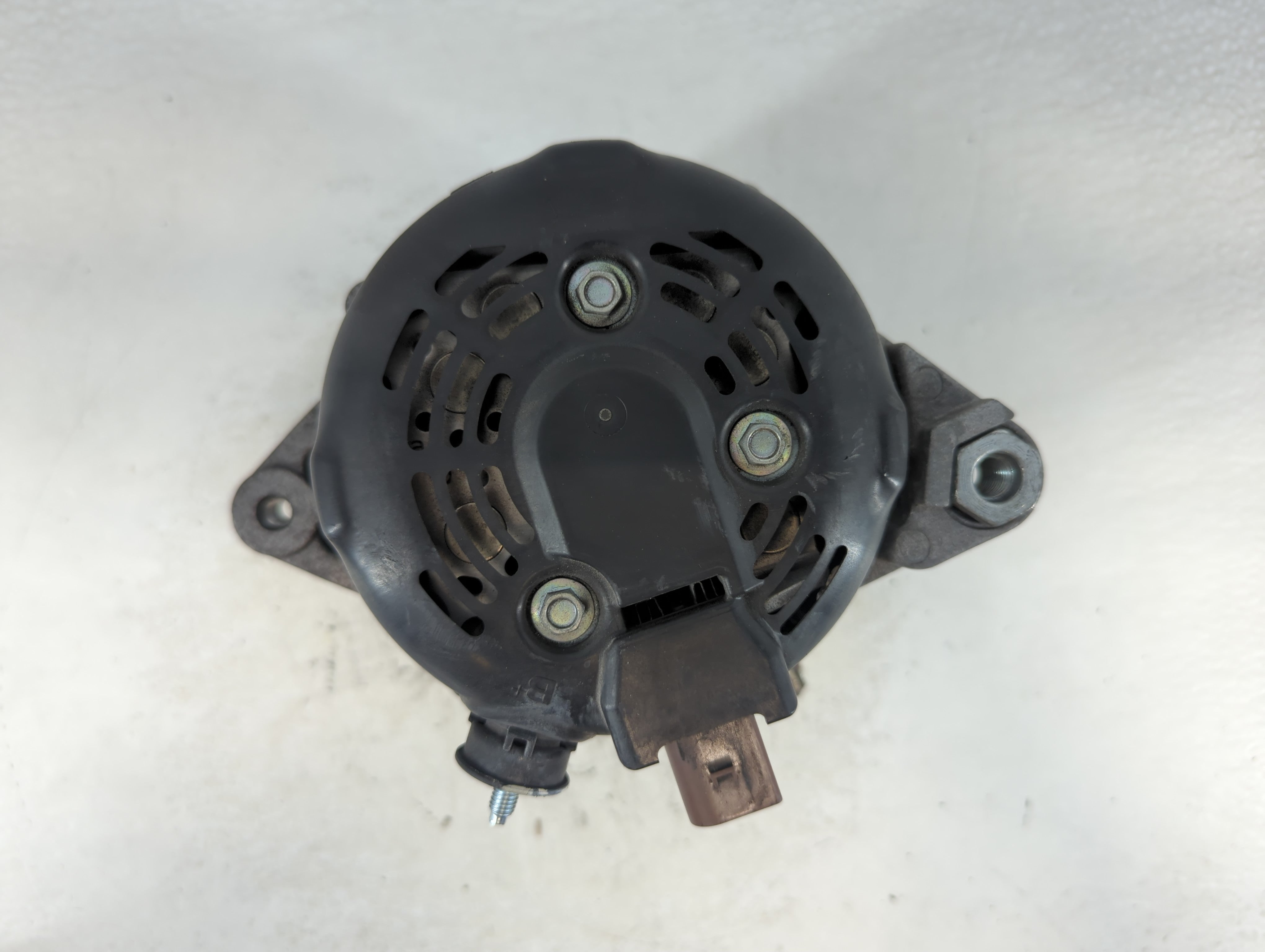 2014-2019 Toyota Corolla Alternator Replacement Generator Charging Assembly Engine OEM P/N:104211-3303 27060-OT240 Fits OEM Used Auto Parts - Oemusedautoparts1.com