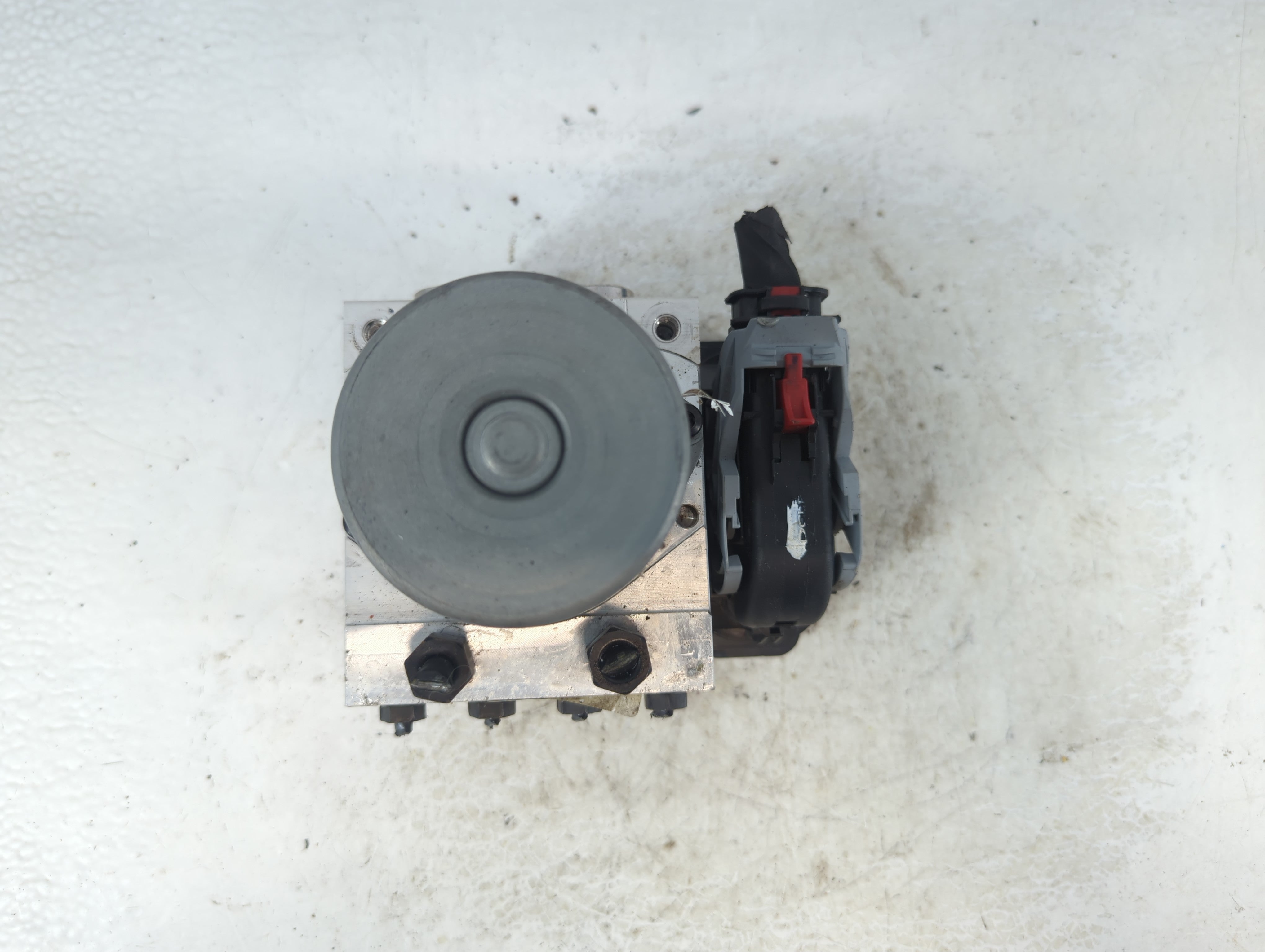 2016-2018 Kia Optima ABS Pump Control Module Replacement P/N:58900-D5060 Fits Fits 2016 2017 2018 OEM Used Auto Parts - Oemusedautoparts1.com