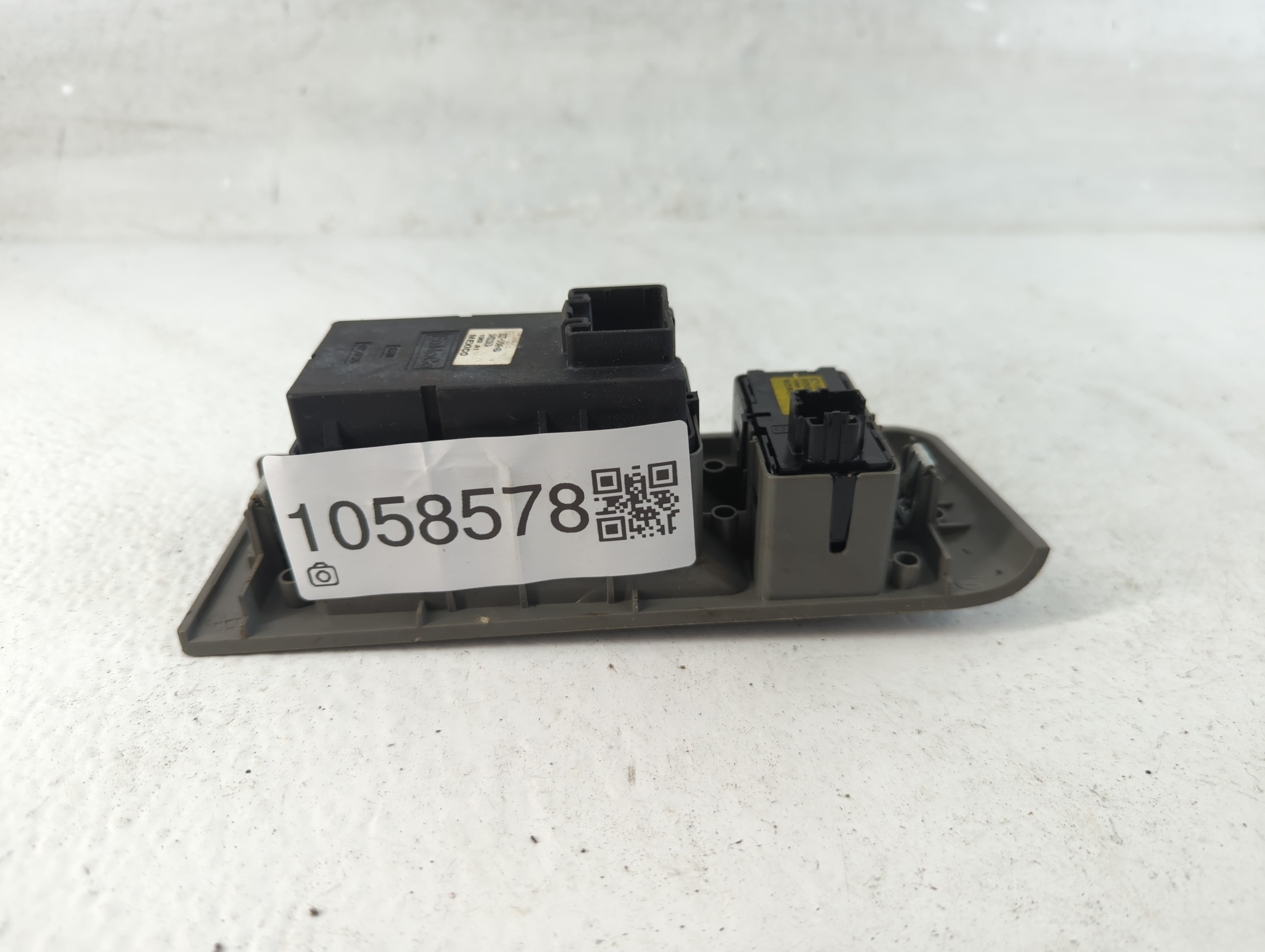 2009-2014 Ford E-150 Master Power Window Switch Replacement Driver Side Left P/N:8C3T-14540-ABW Fits OEM Used Auto Parts - Oemusedautoparts1.com