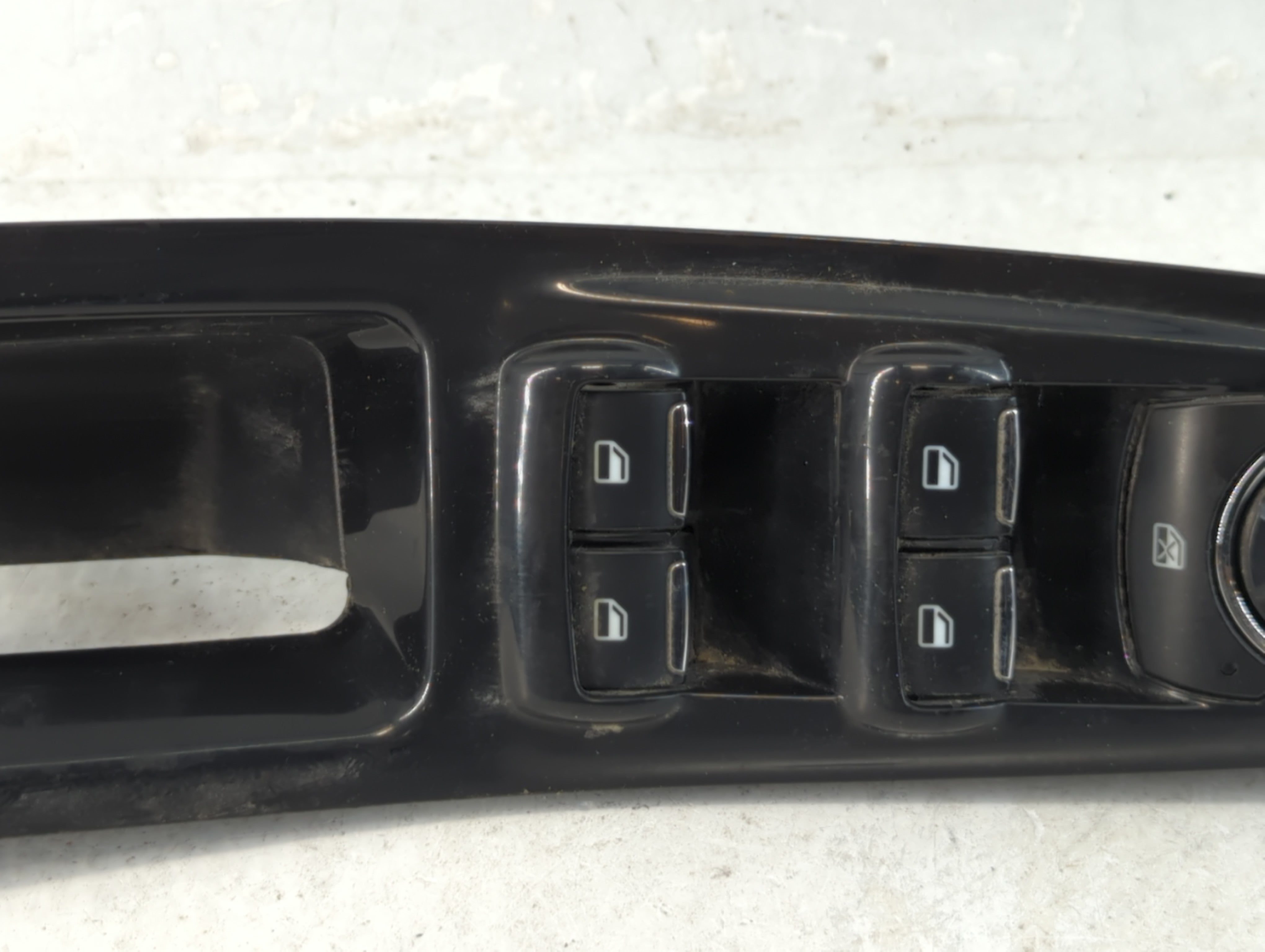 2016-2020 Ford Edge Master Power Window Switch Replacement Driver Side Left P/N:GT4T-14540-BAW Fits Fits 2016 2017 2018 2019 2020 OEM Used Auto Parts - Oemusedautoparts1.com