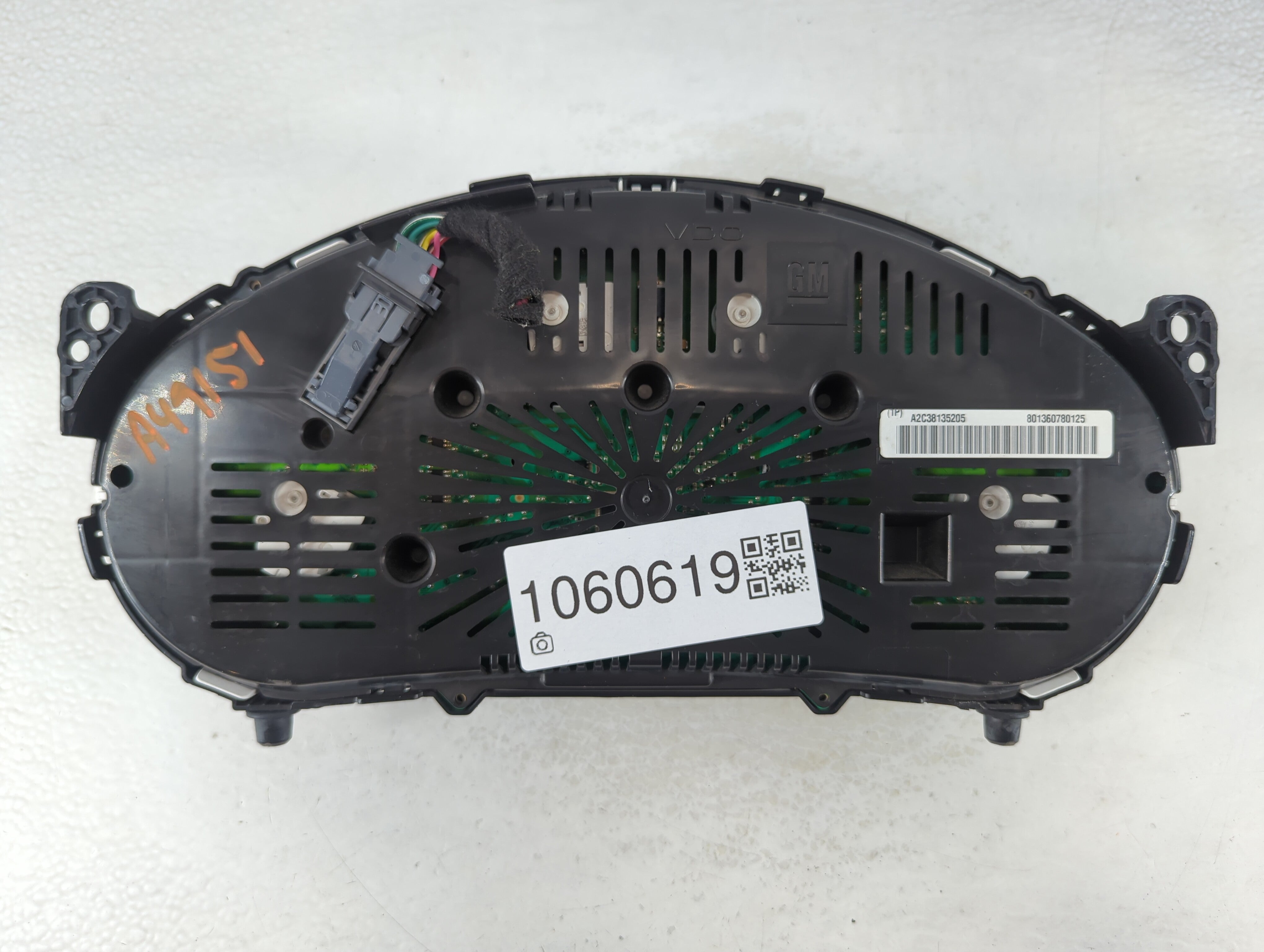 2013-2017 Chevrolet Equinox Instrument Cluster Speedometer Gauges P/N:801360780125 A2C38135205 Fits Fits 2013 2014 2015 2016 2017 OEM Used Auto Parts - Oemusedautoparts1.com