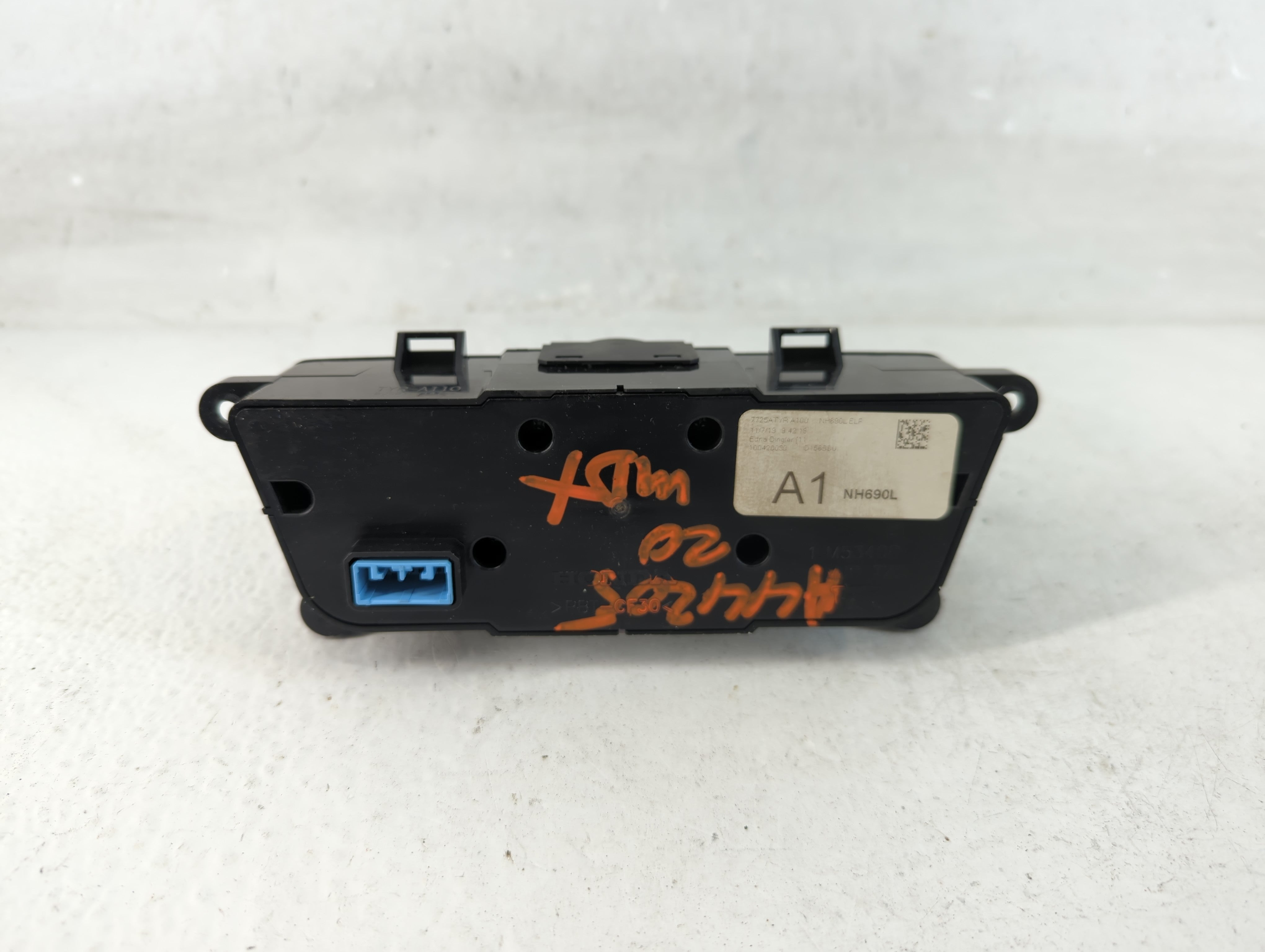 2014-2020 Acura Mdx Climate Control Module Temperature AC/Heater Replacement P/N:1M53408 7725ATYRA100 Fits OEM Used Auto Parts - Oemusedautoparts1.com