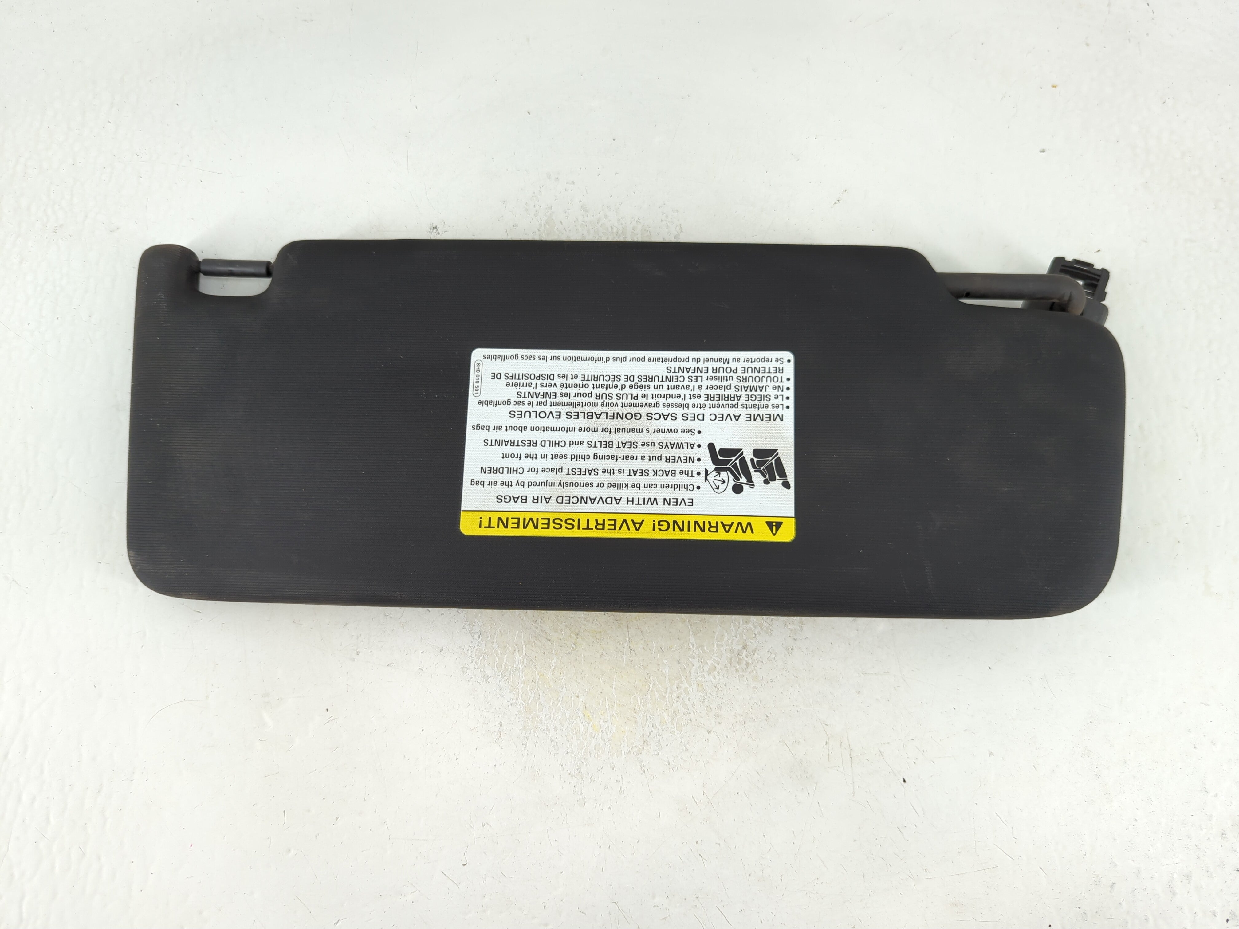 2015-2019 Volkswagen Gti Sun Visor Shade Replacement Driver Left Mirror Fits Fits 2015 2016 2017 2018 2019 OEM Used Auto Parts - Oemusedautoparts1.com