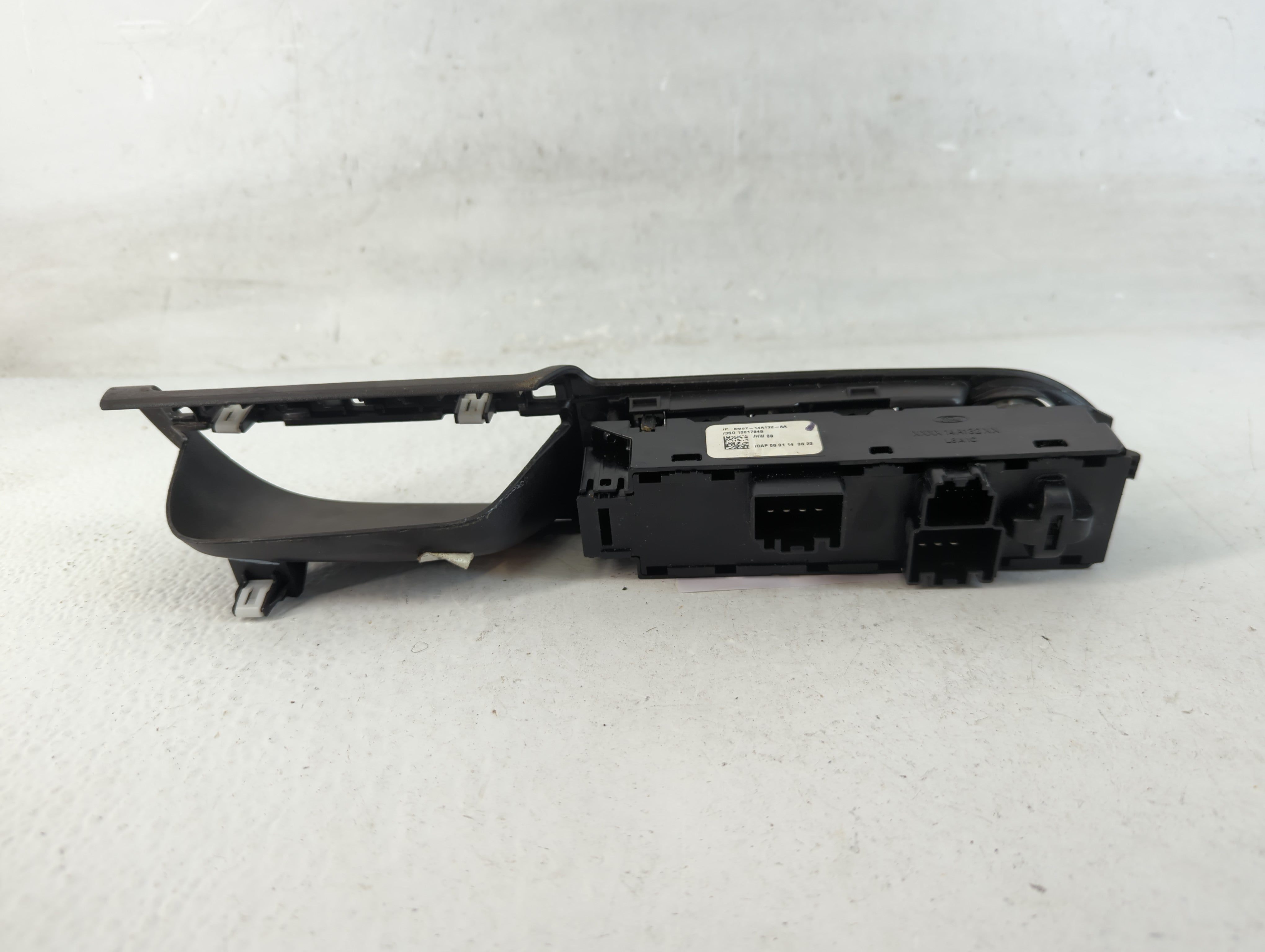 2012-2018 Ford Focus Master Power Window Switch Replacement Driver Side Left P/N:BM5T-14A132-AA Fits OEM Used Auto Parts - Oemusedautoparts1.com