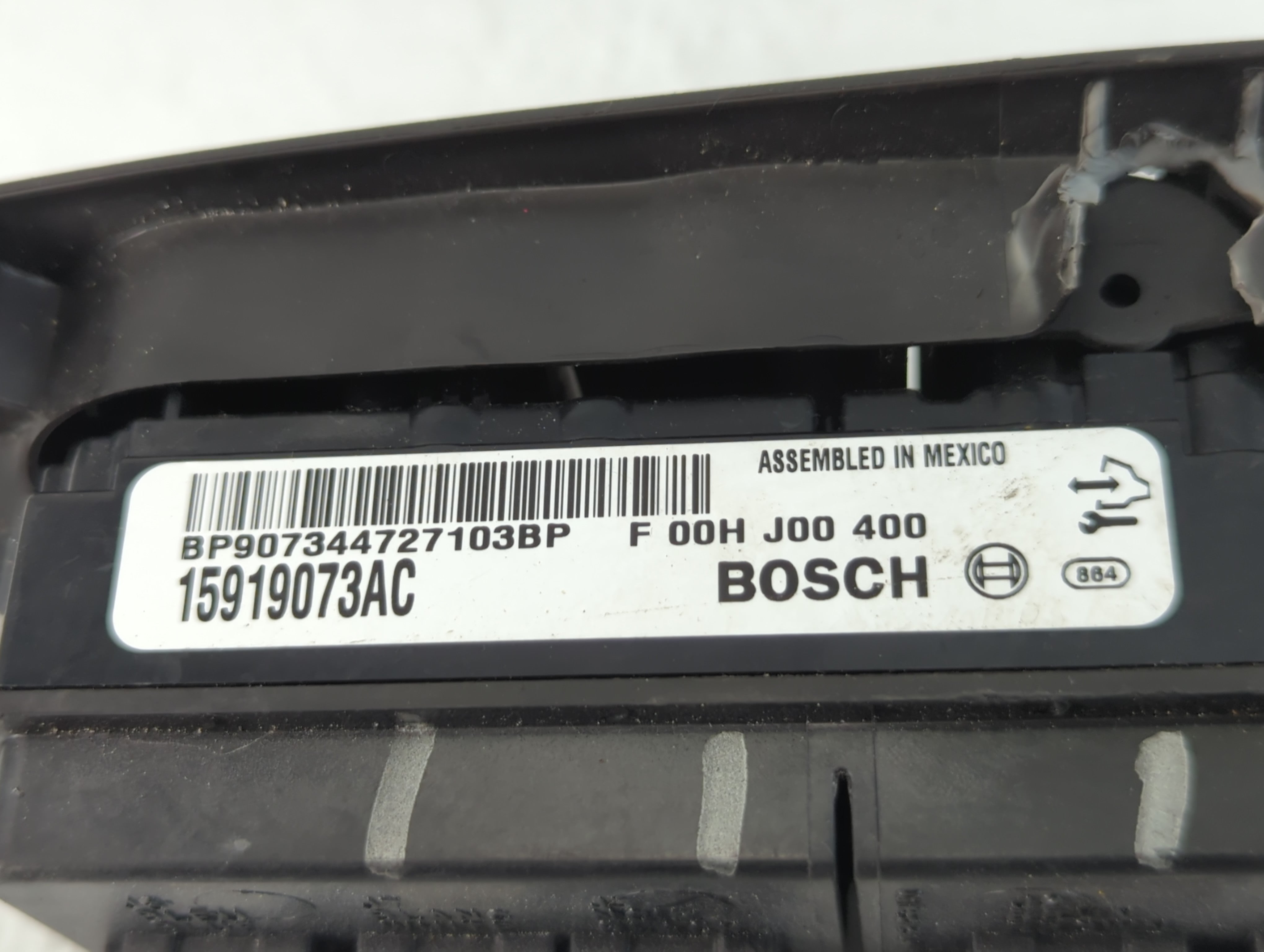 2007-2009 Cadillac Srx Master Power Window Switch Replacement Driver Side Left P/N:15919073AC Fits Fits 2007 2008 2009 OEM Used Auto Parts - Oemusedautoparts1.com