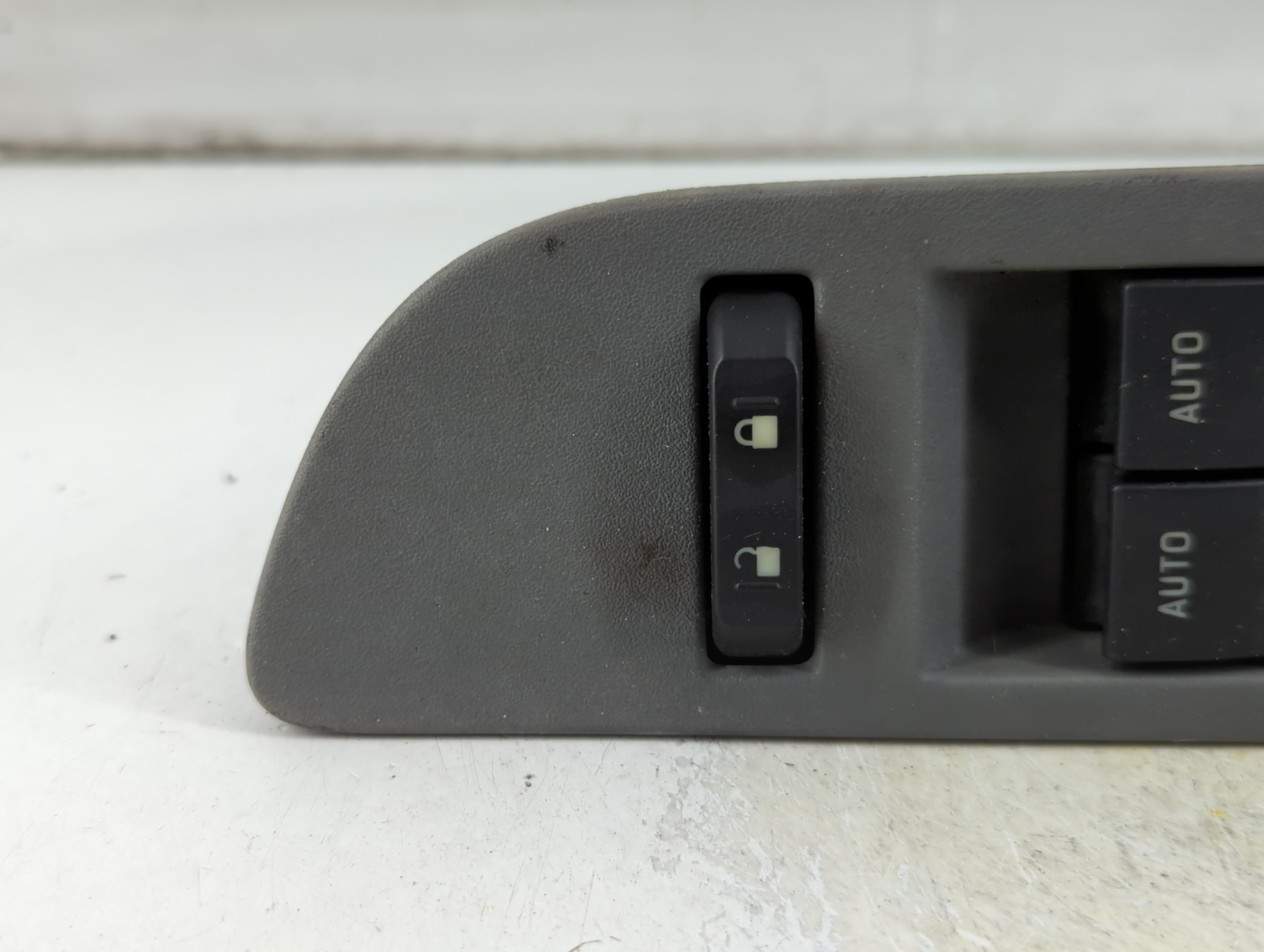 2011-2014 Ford F-150 Master Power Window Switch Replacement Driver Side Left P/N:G261V 5695 Fits Fits 2011 2012 2013 2014 OEM Used Auto Parts - Oemusedautoparts1.com