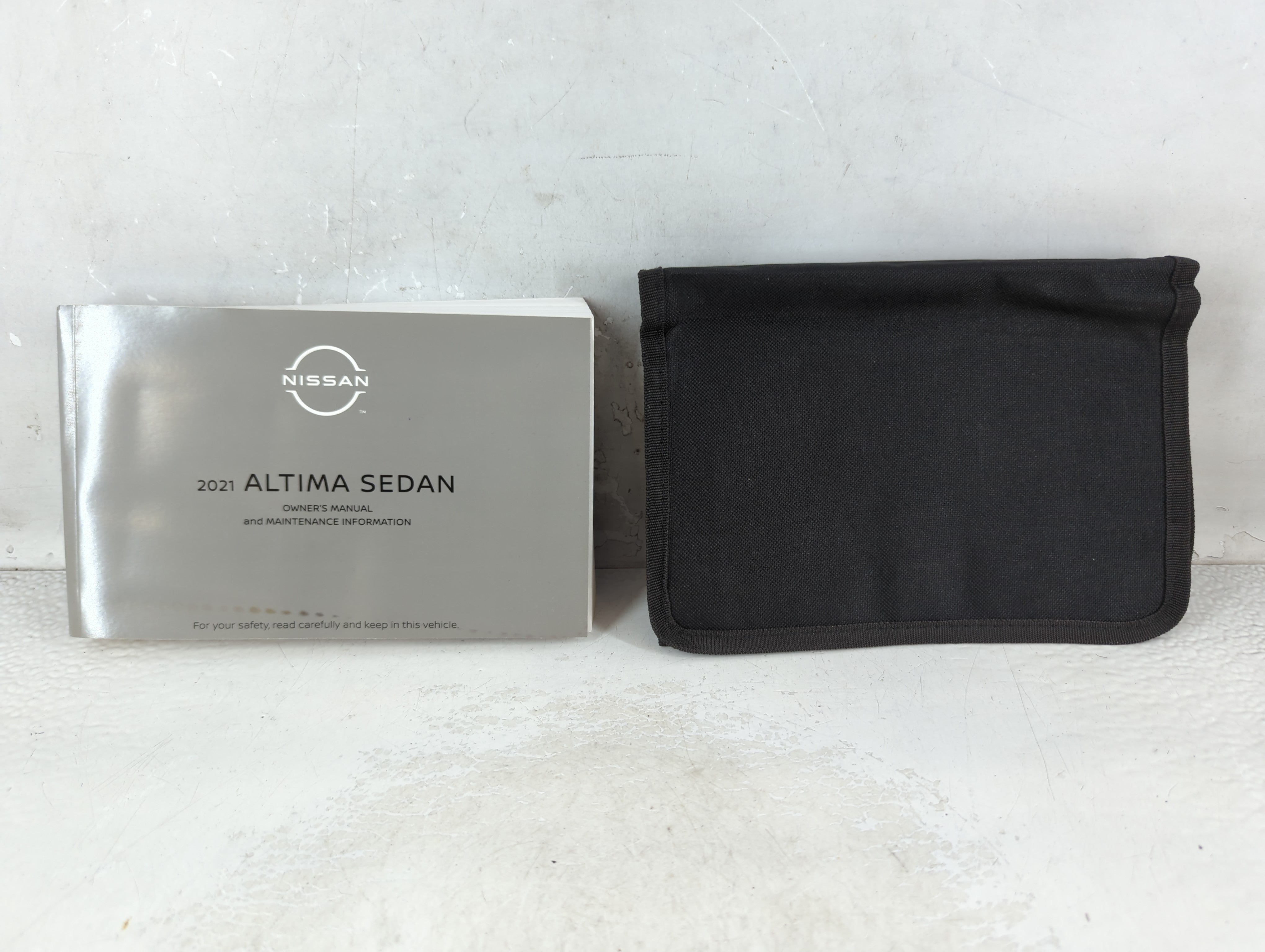 2021 Nissan Altima Owners Manual Book Guide P/N:OM21EA 0L34U1 OEM Used Auto Parts - Oemusedautoparts1.com