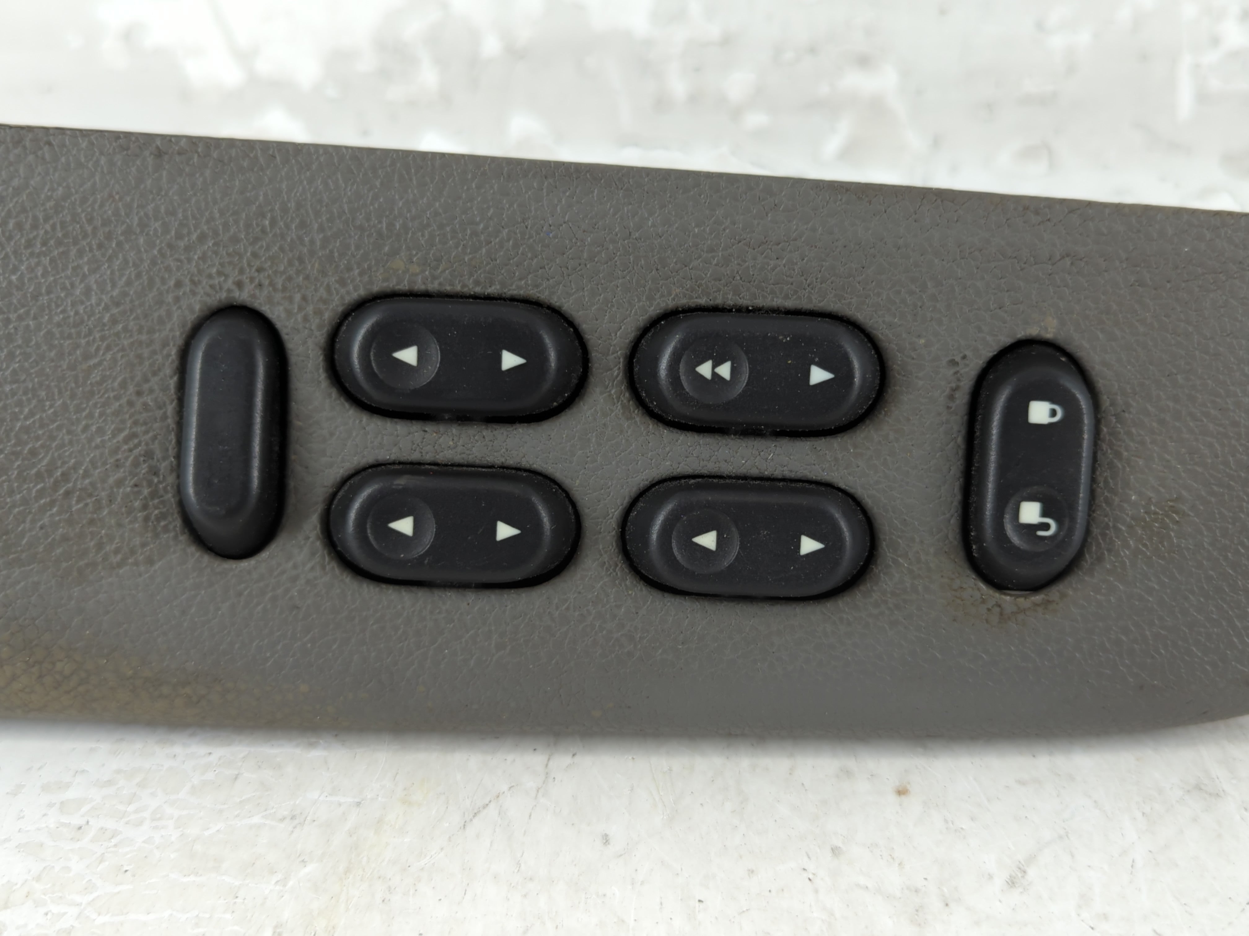 2004-2008 Ford F-150 Master Power Window Switch Replacement Driver Side Left P/N:4L1T-14540-ABW Fits OEM Used Auto Parts - Oemusedautoparts1.com
