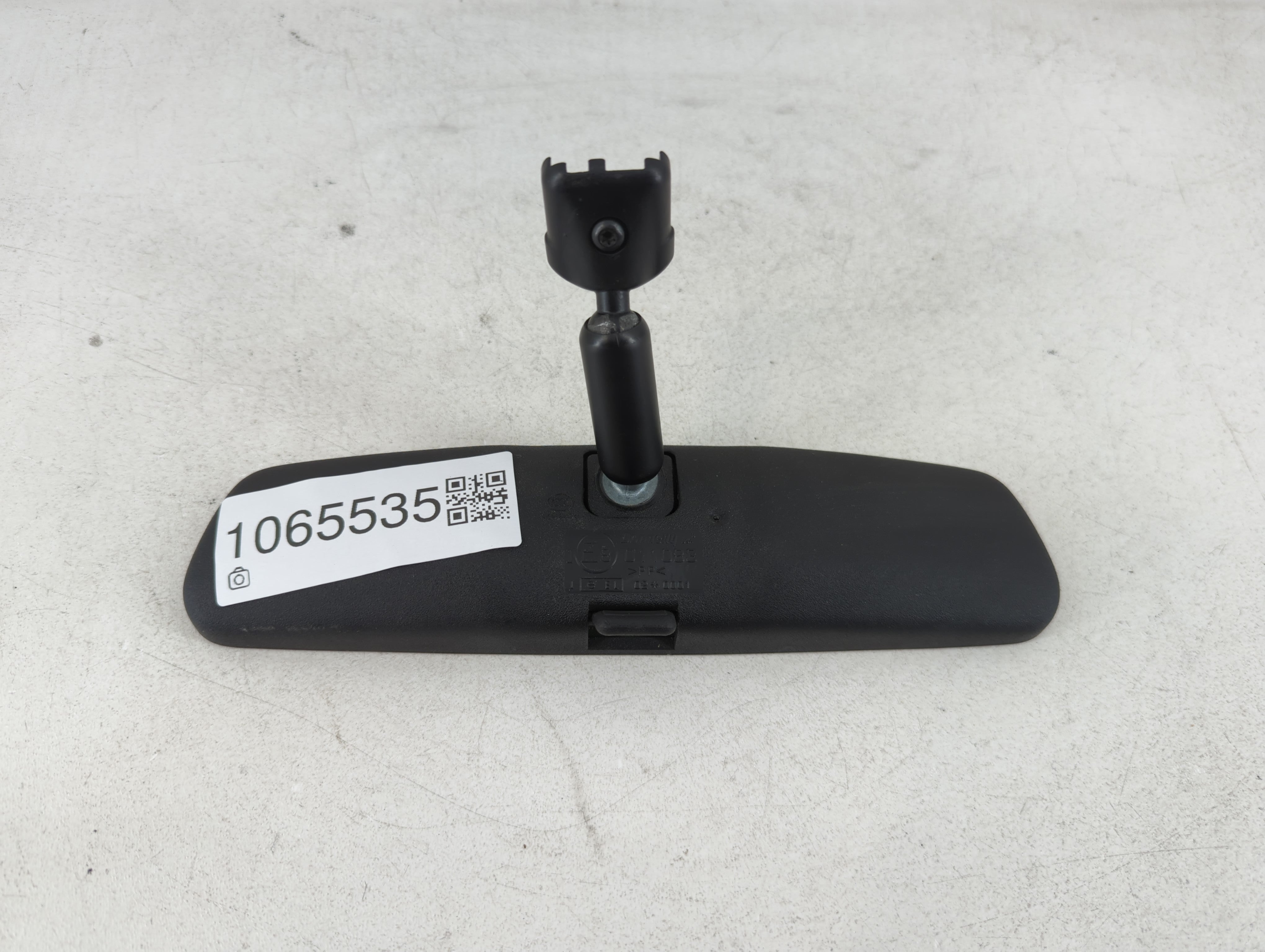 2011-2020 Hyundai Elantra Interior Rear View Mirror Replacement OEM P/N:E8011083 Fits OEM Used Auto Parts - Oemusedautoparts1.com