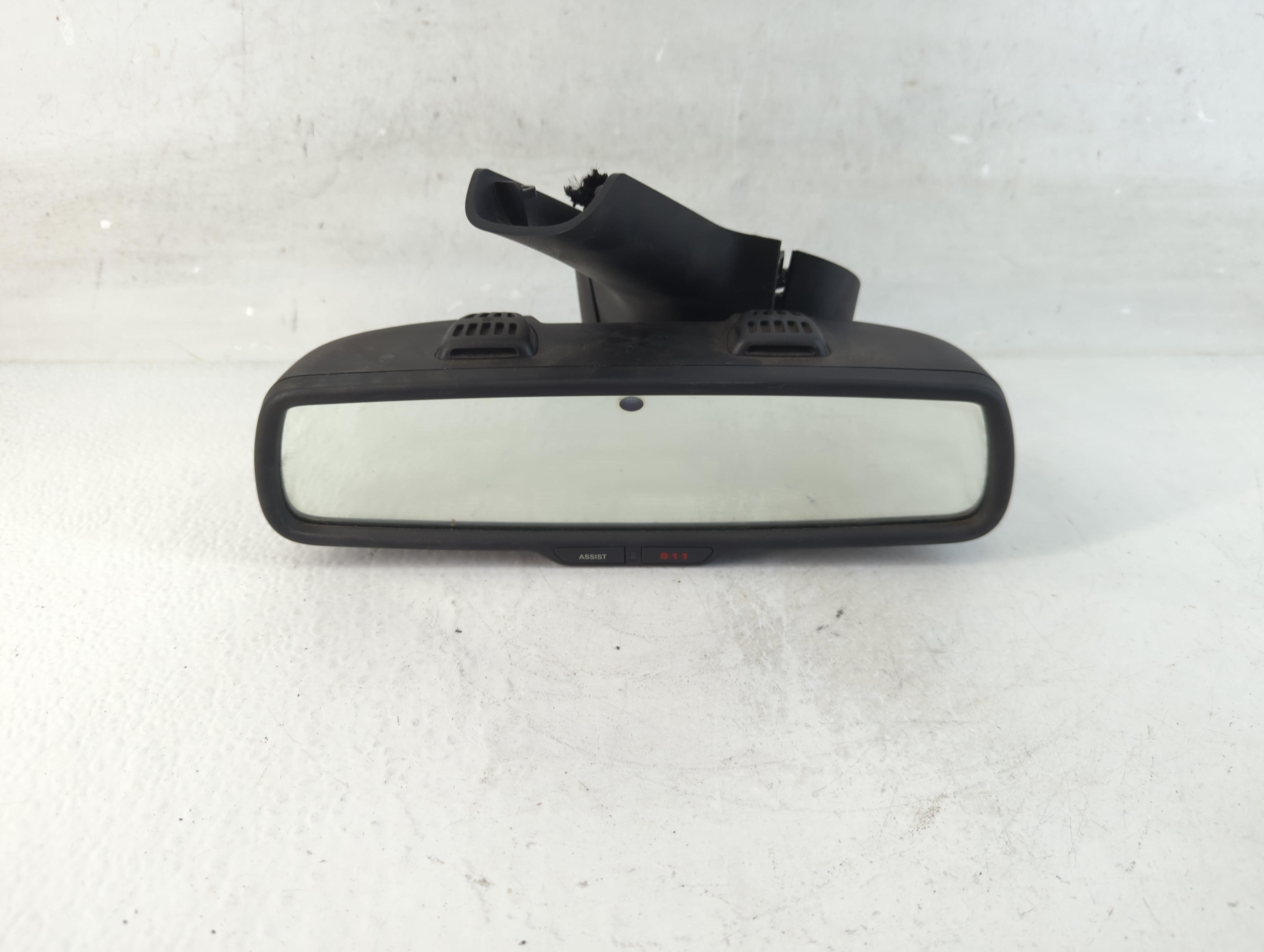 2014-2016 Jeep Grand Cherokee Interior Rear View Mirror Replacement OEM P/N:E11028005 Fits Fits 2014 2015 2016 OEM Used Auto Parts - Oemusedautoparts1.com