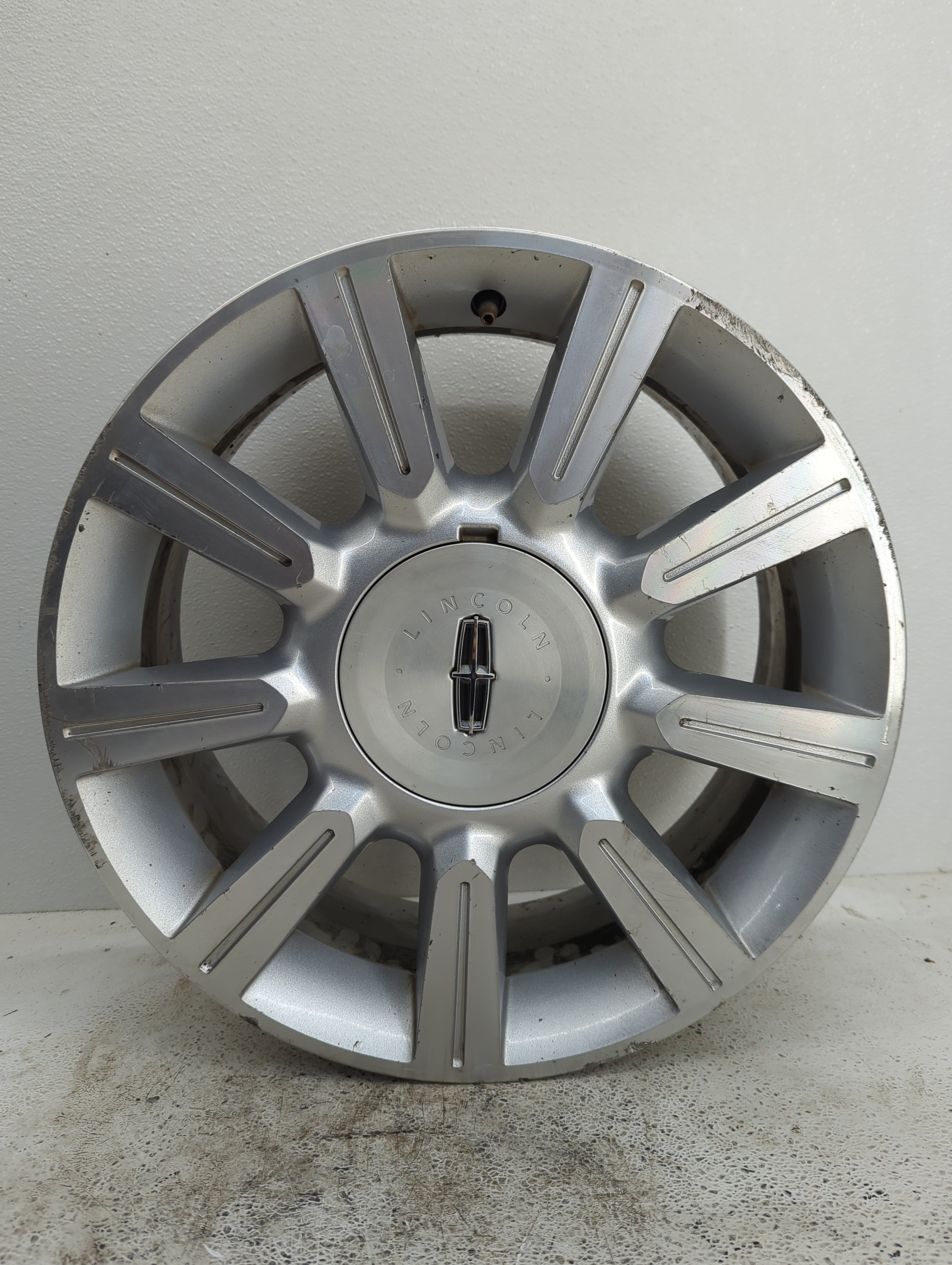 2010-2012 Lincoln Mkz Wheel Rim Oem - Oemusedautoparts1.com