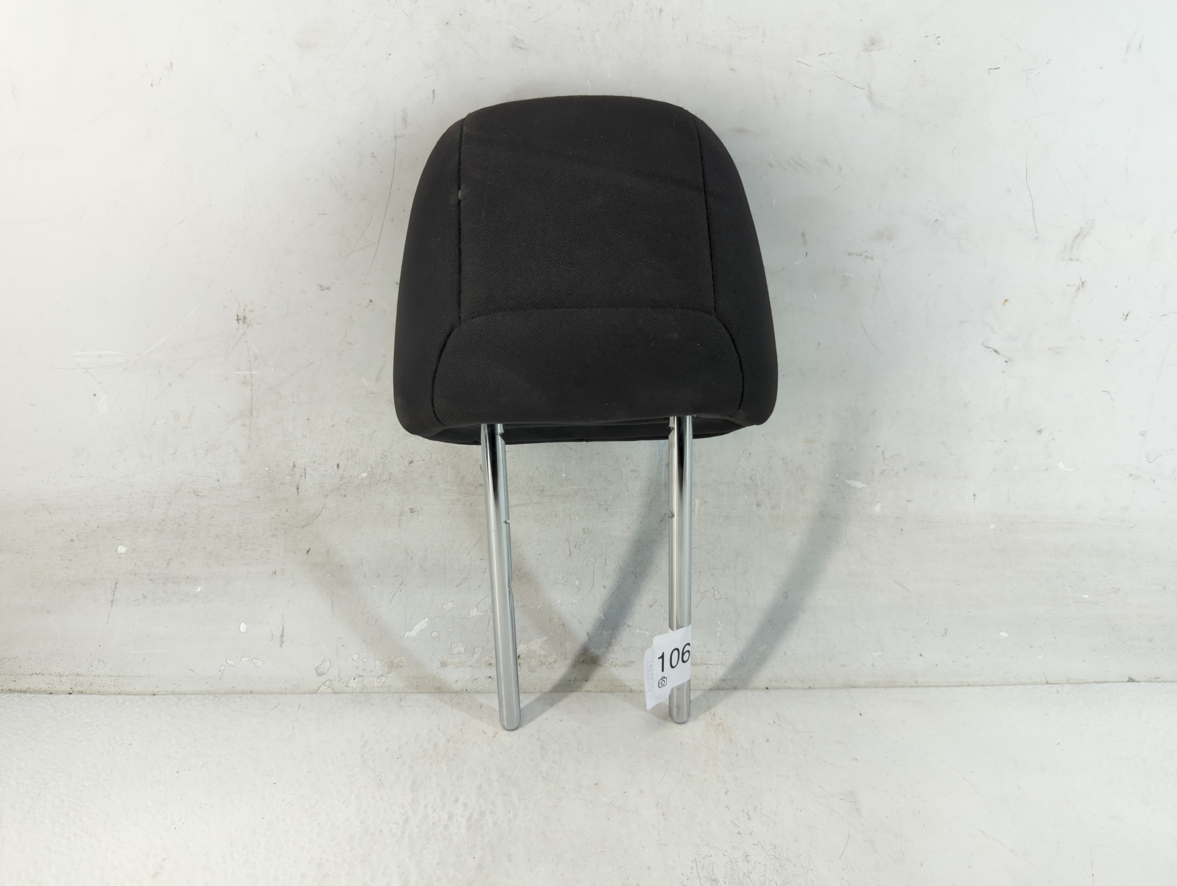 2015-2022 Jeep Cherokee Headrest Head Rest Front Driver Passenger Seat Fits Fits 2015 2016 2017 2018 2019 2020 2021 2022 OEM Used Auto Parts - Oemusedautoparts1.com