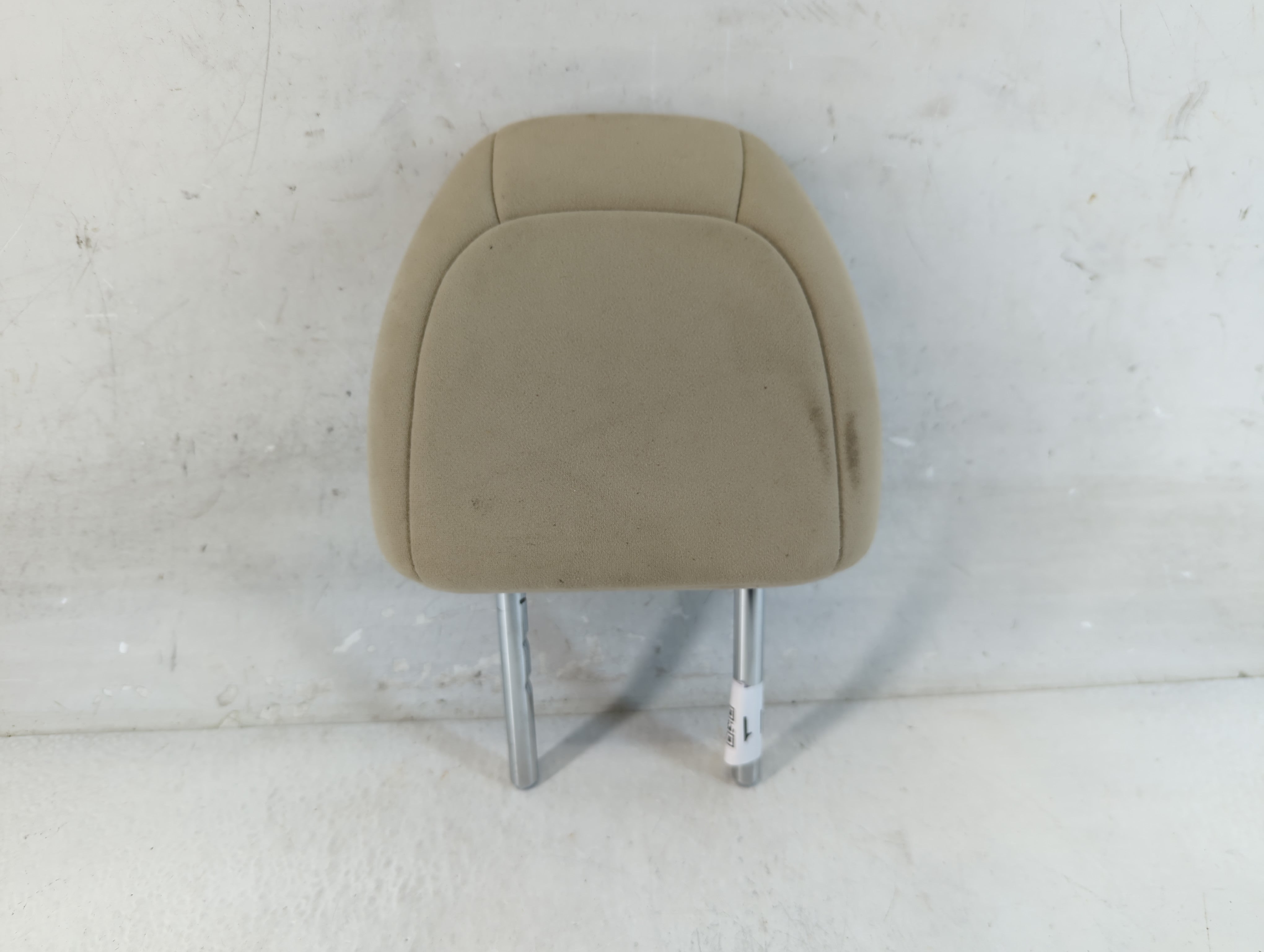 2014-2015 Nissan Rogue Headrest Head Rest Front Driver Passenger Seat Fits Fits 2014 2015 OEM Used Auto Parts - Oemusedautoparts1.com
