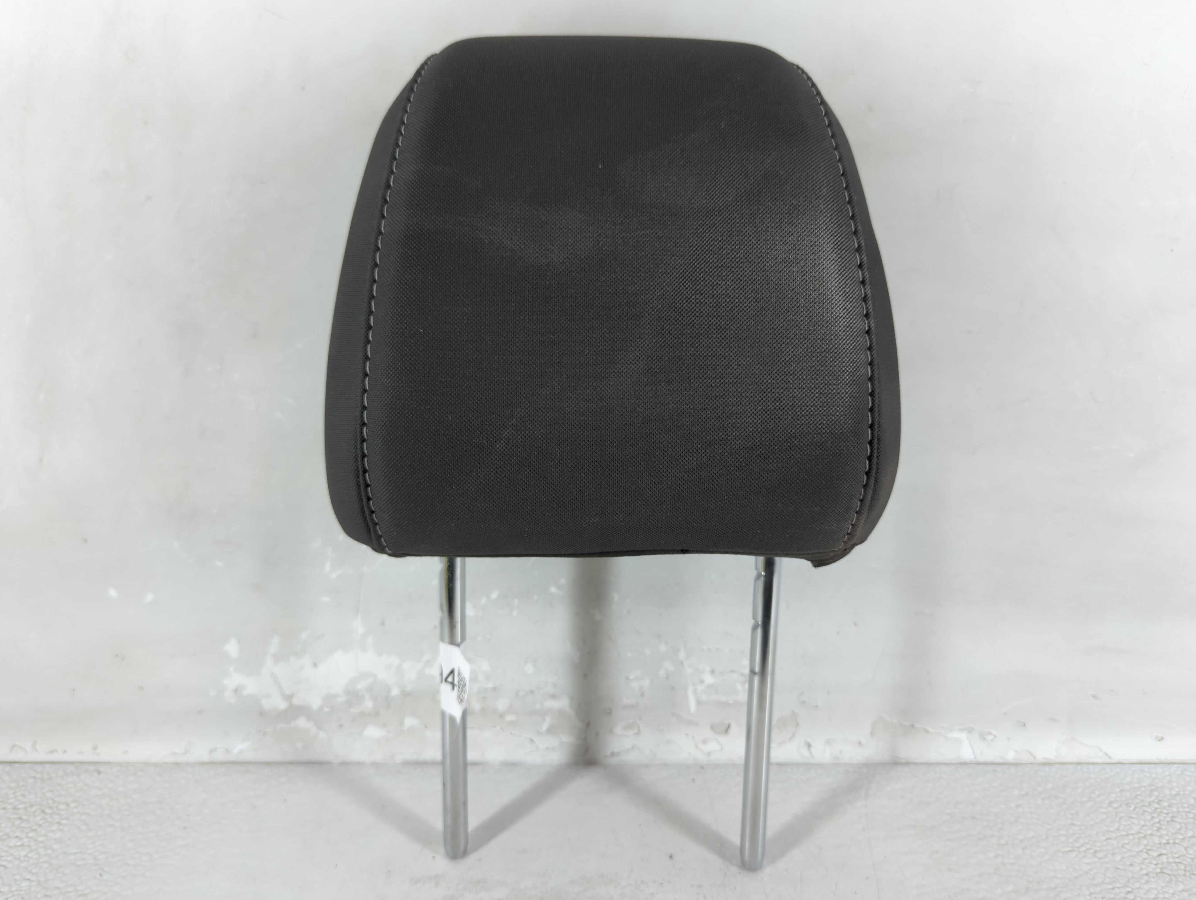 2016-2019 Ford Escape Headrest Head Rest Front Driver Passenger Seat Fits Fits 2016 2017 2018 2019 OEM Used Auto Parts - Oemusedautoparts1.com