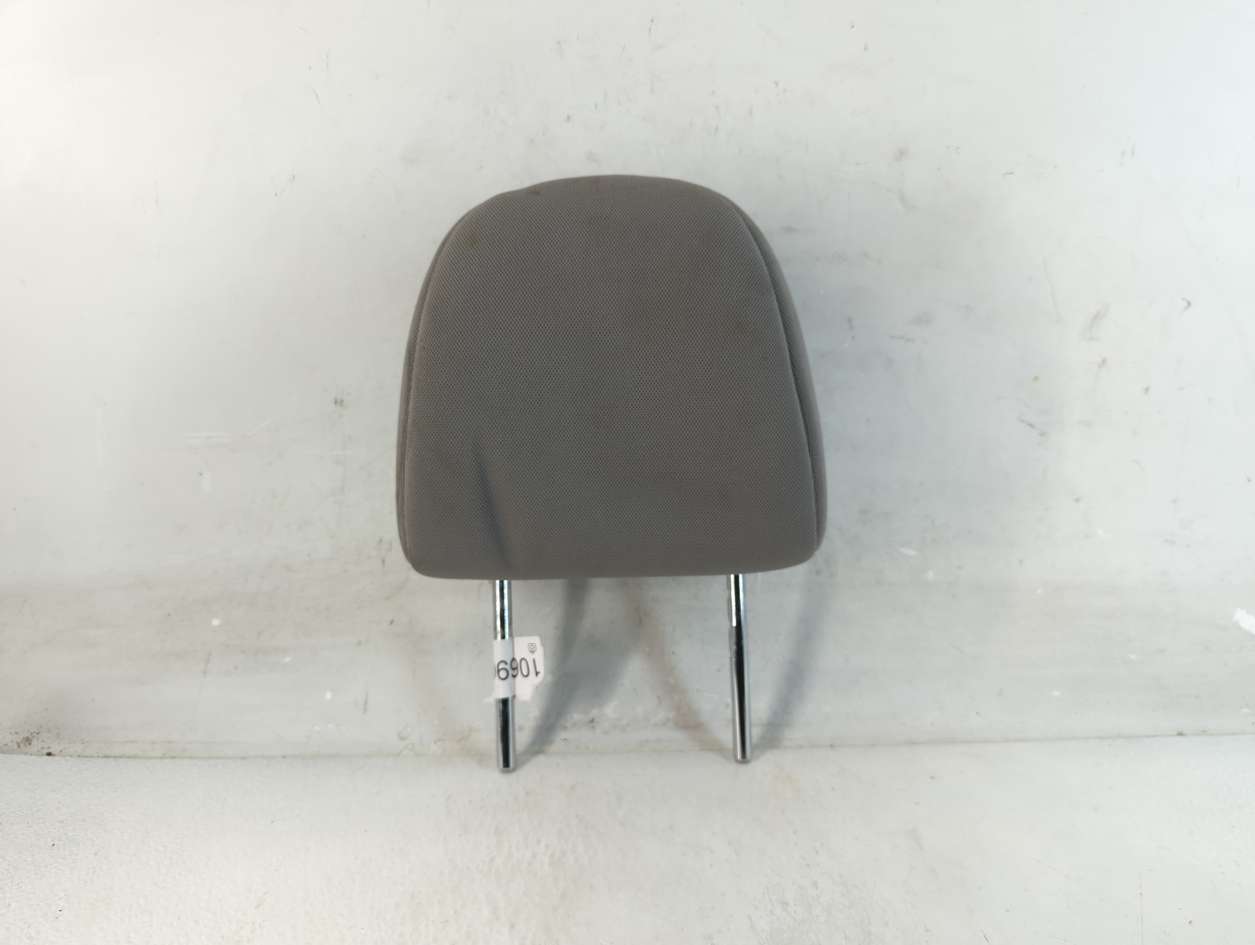2009-2012 Toyota Rav4 Headrest Head Rest Front Driver Passenger Seat Fits Fits 2009 2010 2011 2012 OEM Used Auto Parts - Oemusedautoparts1.com