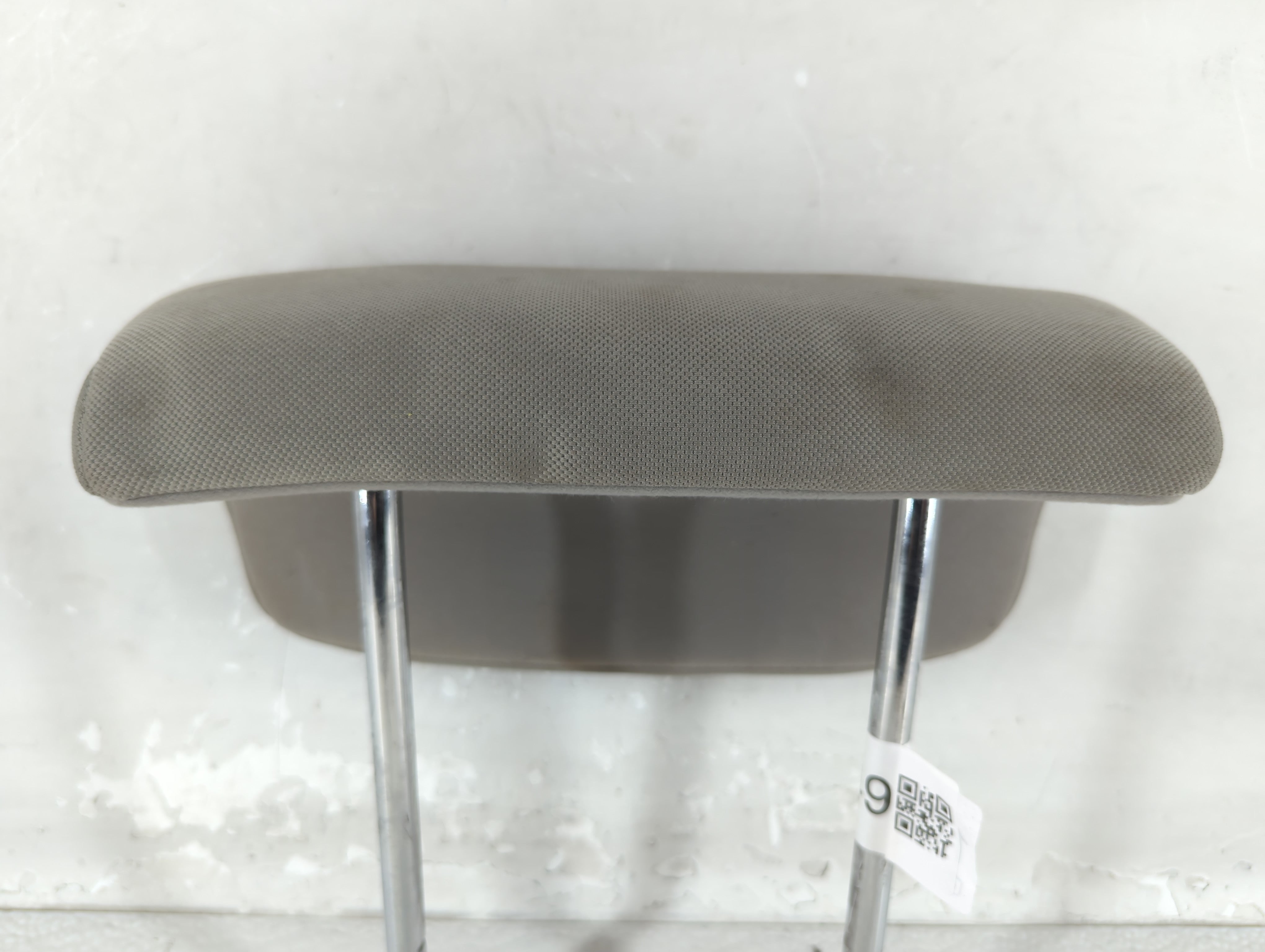 2009-2012 Toyota Rav4 Headrest Head Rest Rear Center Seat Fits Fits 2009 2010 2011 2012 OEM Used Auto Parts - Oemusedautoparts1.com