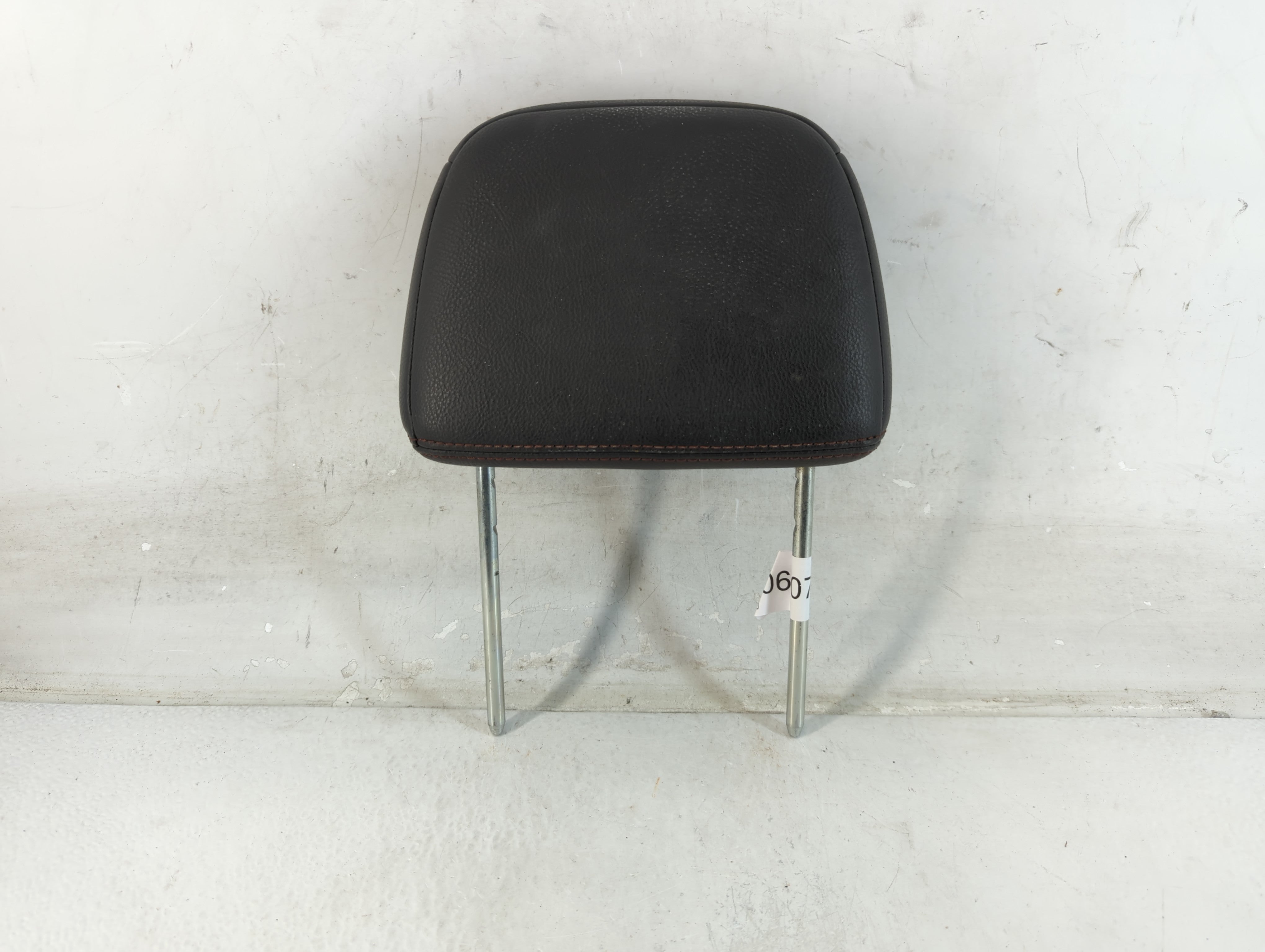 2013 Ford Edge Headrest Head Rest Rear Seat Fits OEM Used Auto Parts - Oemusedautoparts1.com