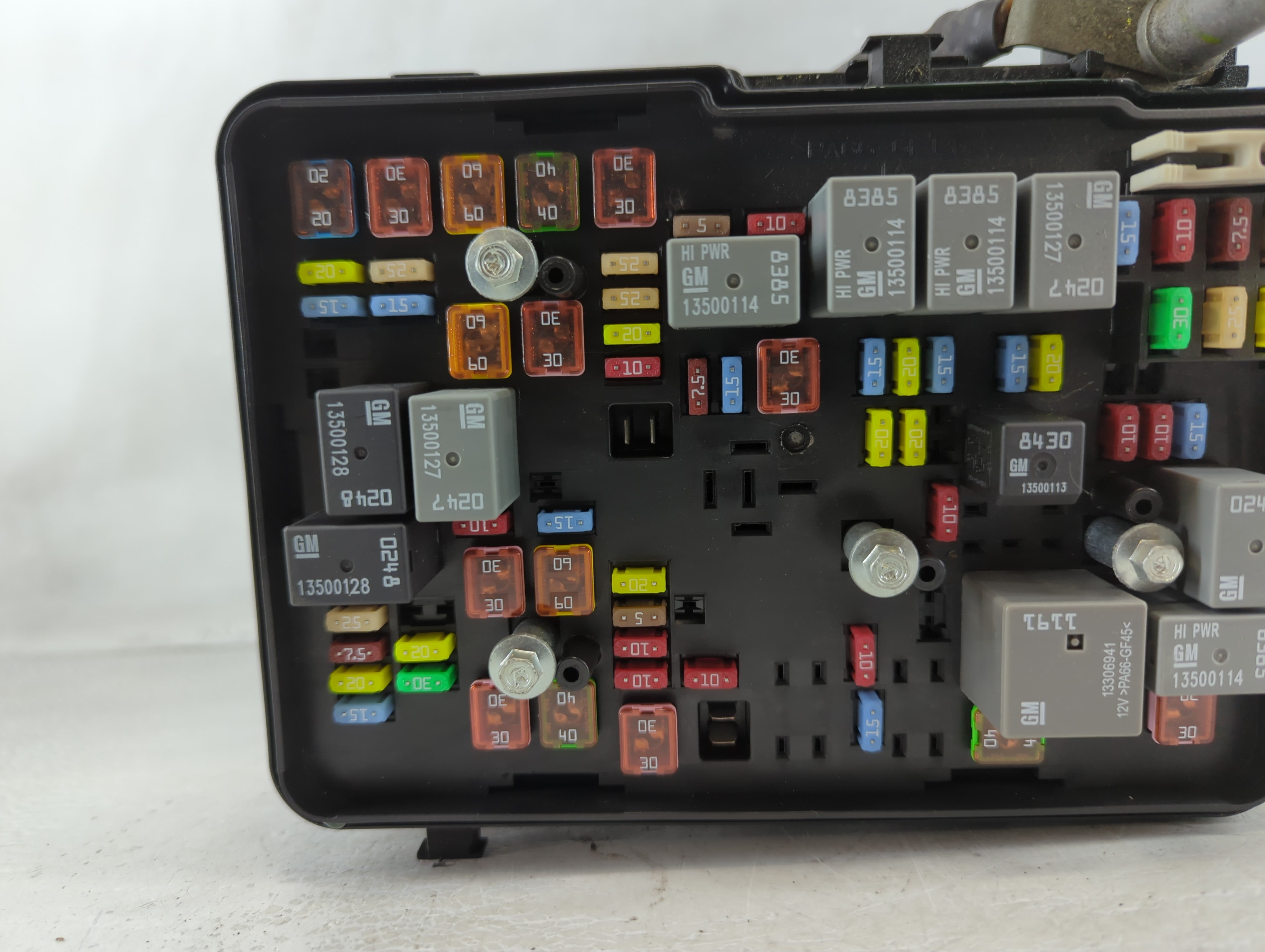 2013-2016 Chevrolet Equinox Fusebox Fuse Box Panel Relay Module P/N:22929763_01 Fits Fits 2013 2014 2015 2016 OEM Used Auto Parts - Oemusedautoparts1.com
