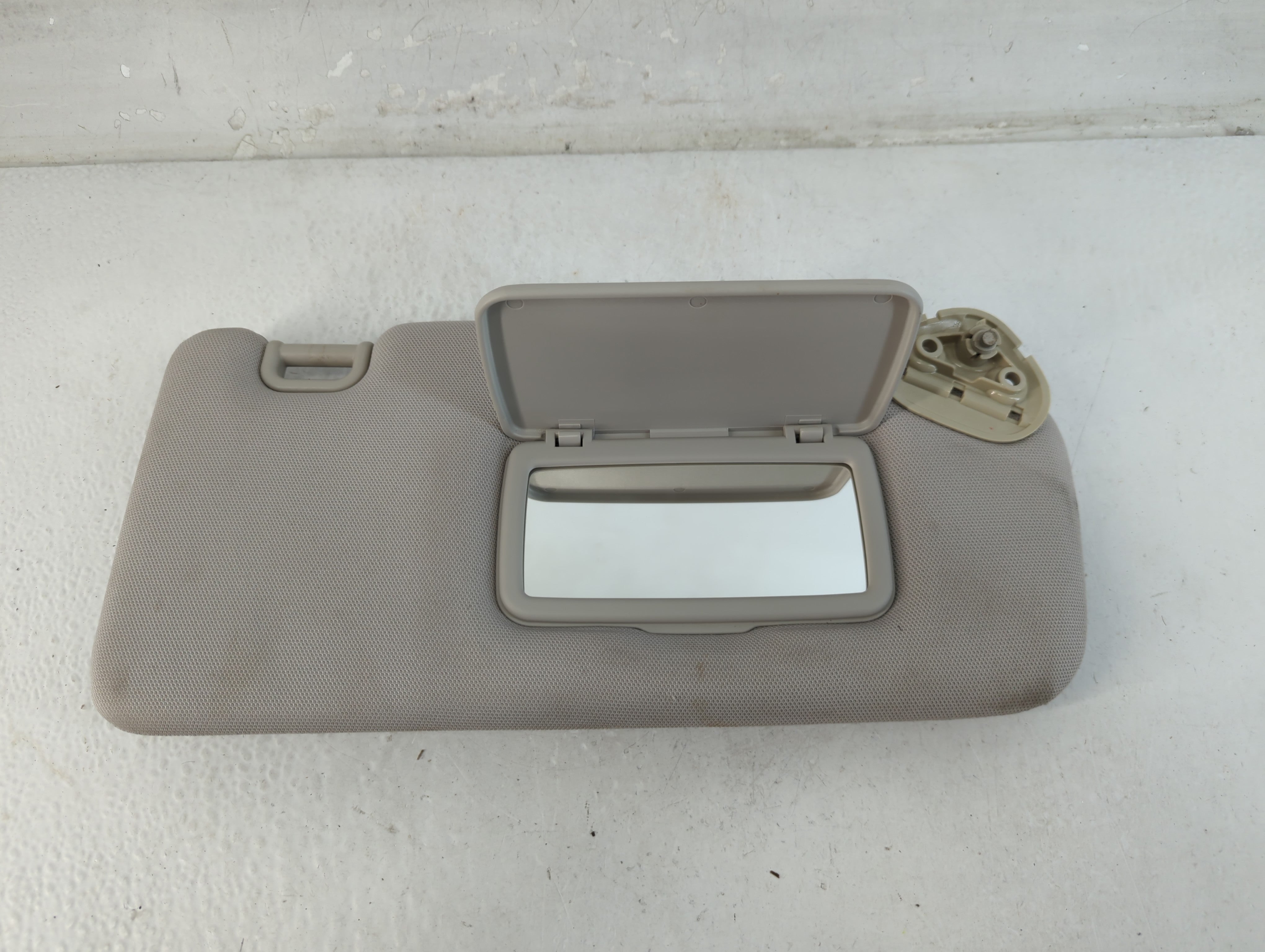 2015 Subaru Xv Sun Visor Shade Replacement Passenger Right Mirror Fits Fits 2016 OEM Used Auto Parts - Oemusedautoparts1.com