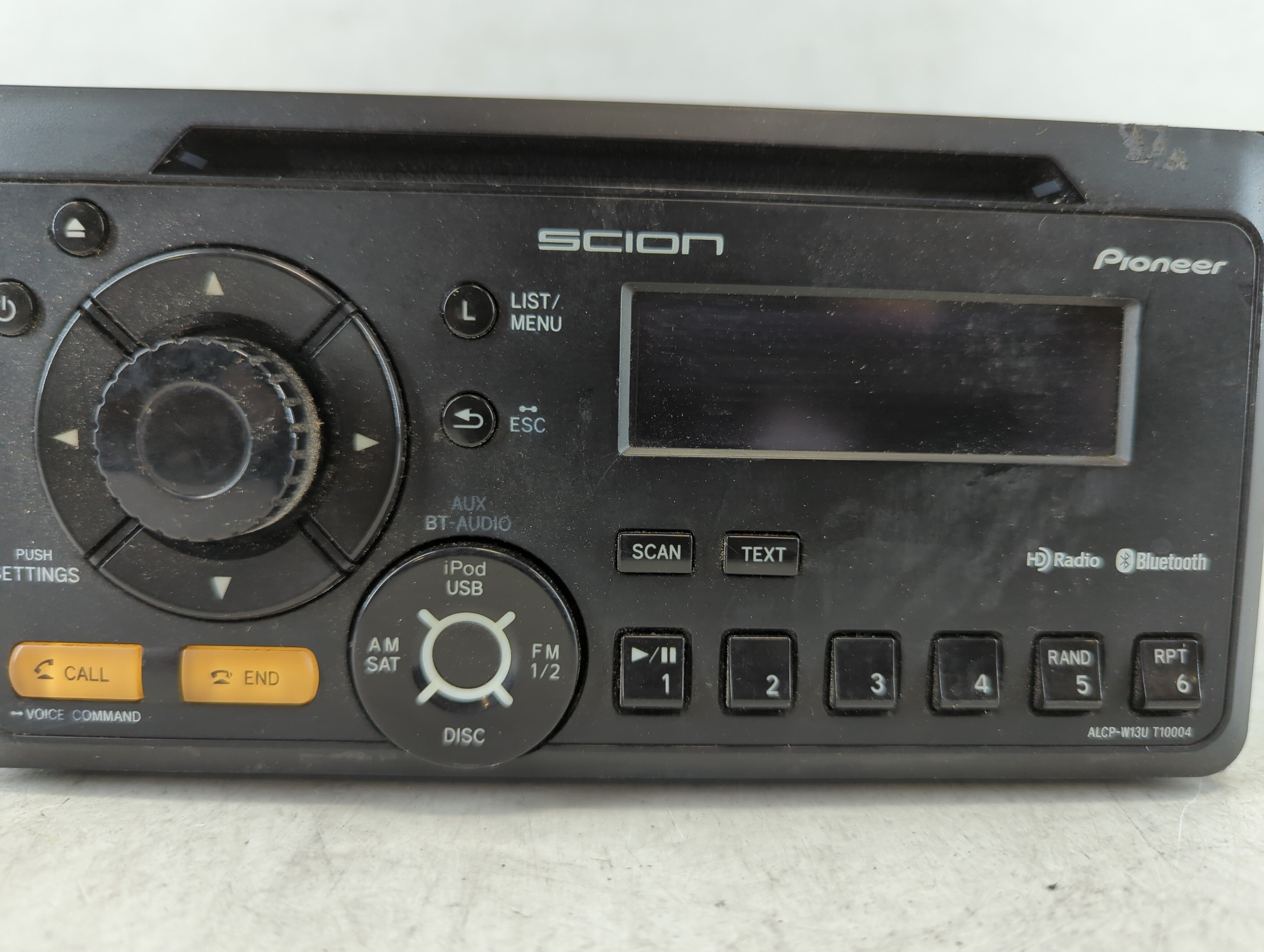 2013-2015 Scion Fr-S Radio AM FM Cd Player Receiver Replacement P/N:PT546-00130 Fits Fits 2012 2013 2014 2015 2016 OEM Used Auto Parts - Oemusedautoparts1.com