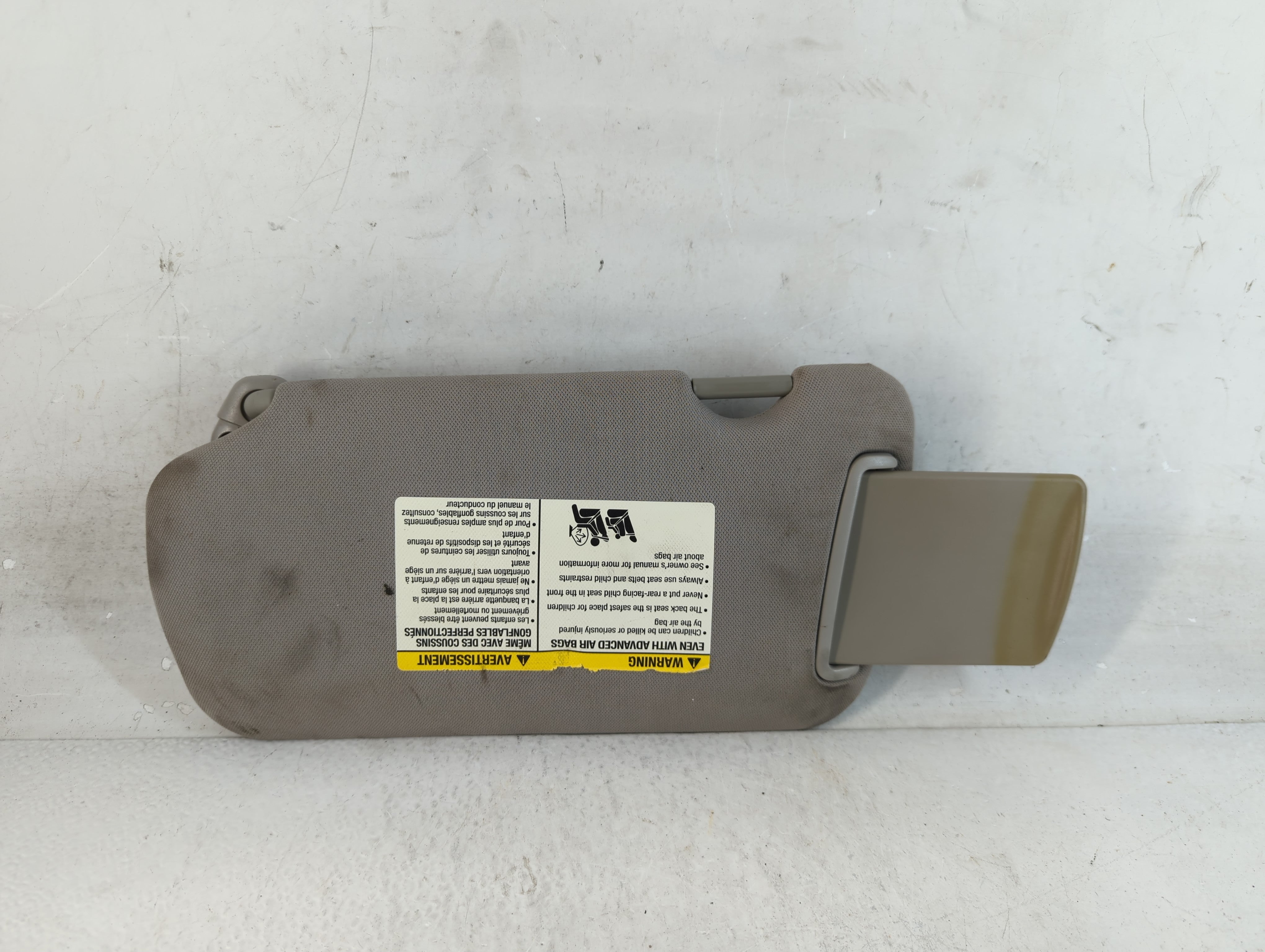 2005-2006 Nissan Altima Sun Visor Shade Replacement Passenger Right Mirror Fits Fits 2005 2006 OEM Used Auto Parts - Oemusedautoparts1.com