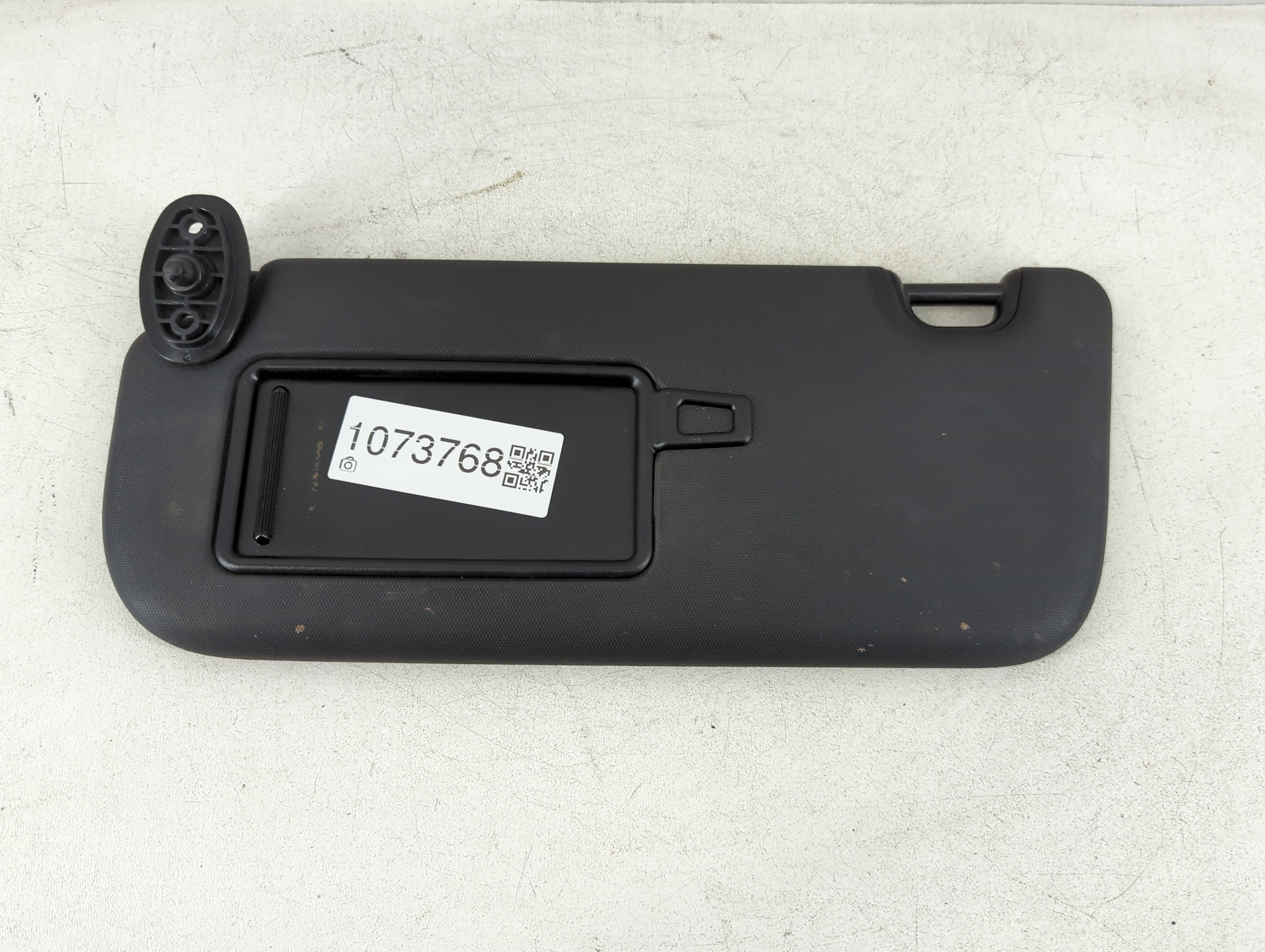 2014-2019 Kia Soul Sun Visor Shade Replacement Passenger Right Mirror Fits Fits 2014 2015 2016 2017 2018 2019 OEM Used Auto Parts - Oemusedautoparts1.com