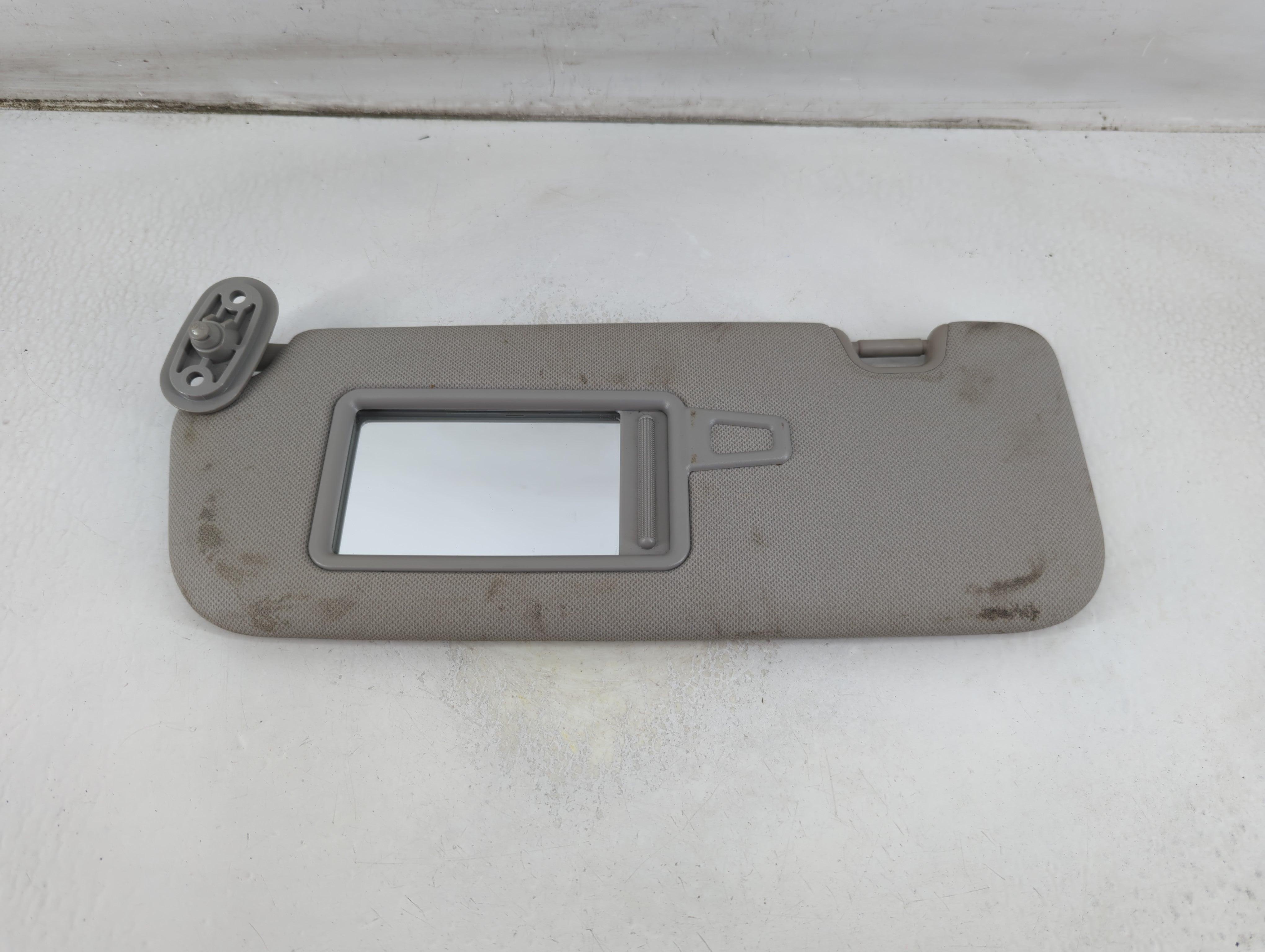 2014-2016 Kia Forte Sun Visor Shade Replacement Passenger Right Mirror Fits Fits 2014 2015 2016 OEM Used Auto Parts - Oemusedautoparts1.com