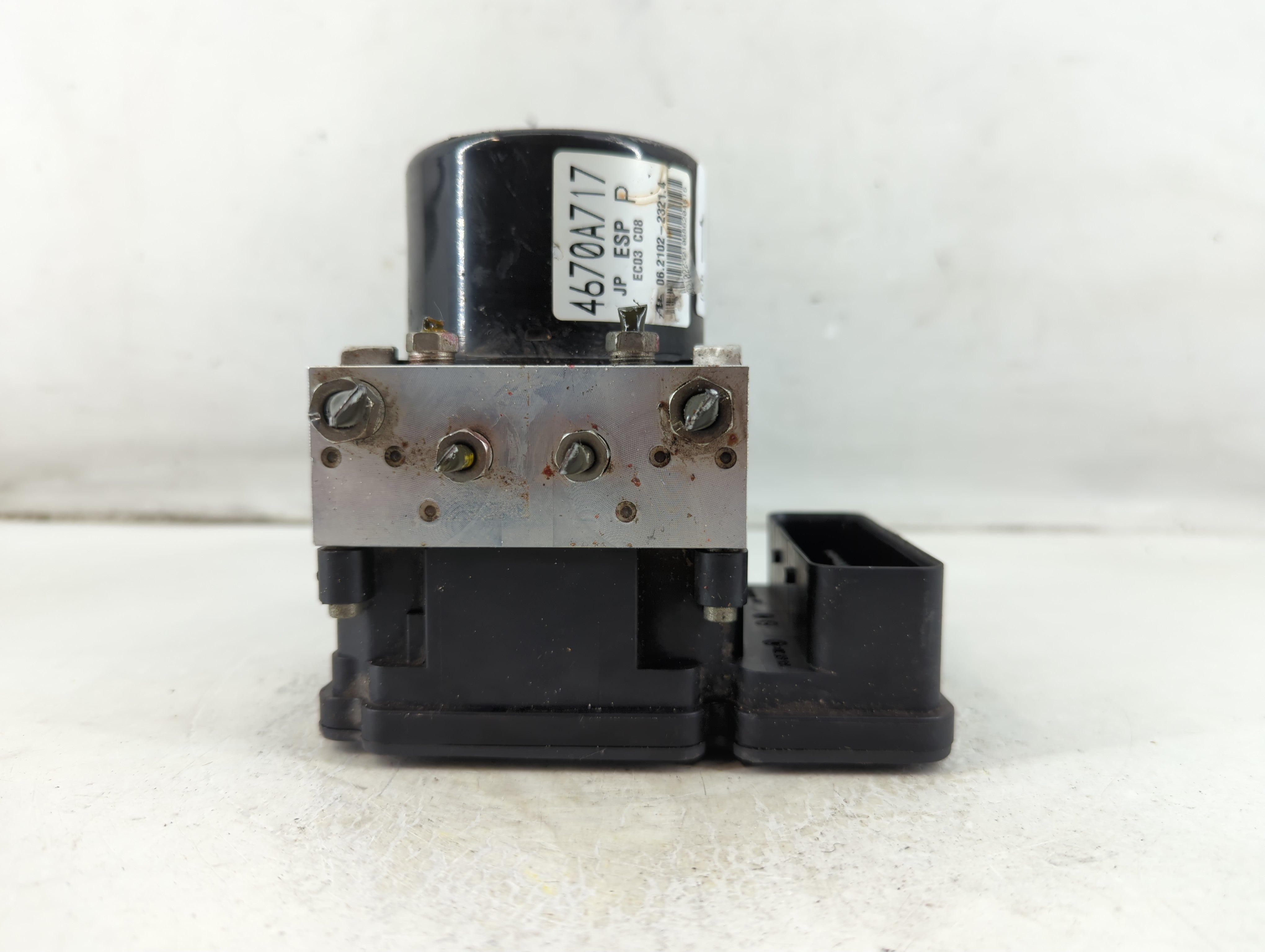 2009-2017 Mitsubishi Lancer ABS Pump Control Module Replacement P/N:4670A717 Fits OEM Used Auto Parts - Oemusedautoparts1.com