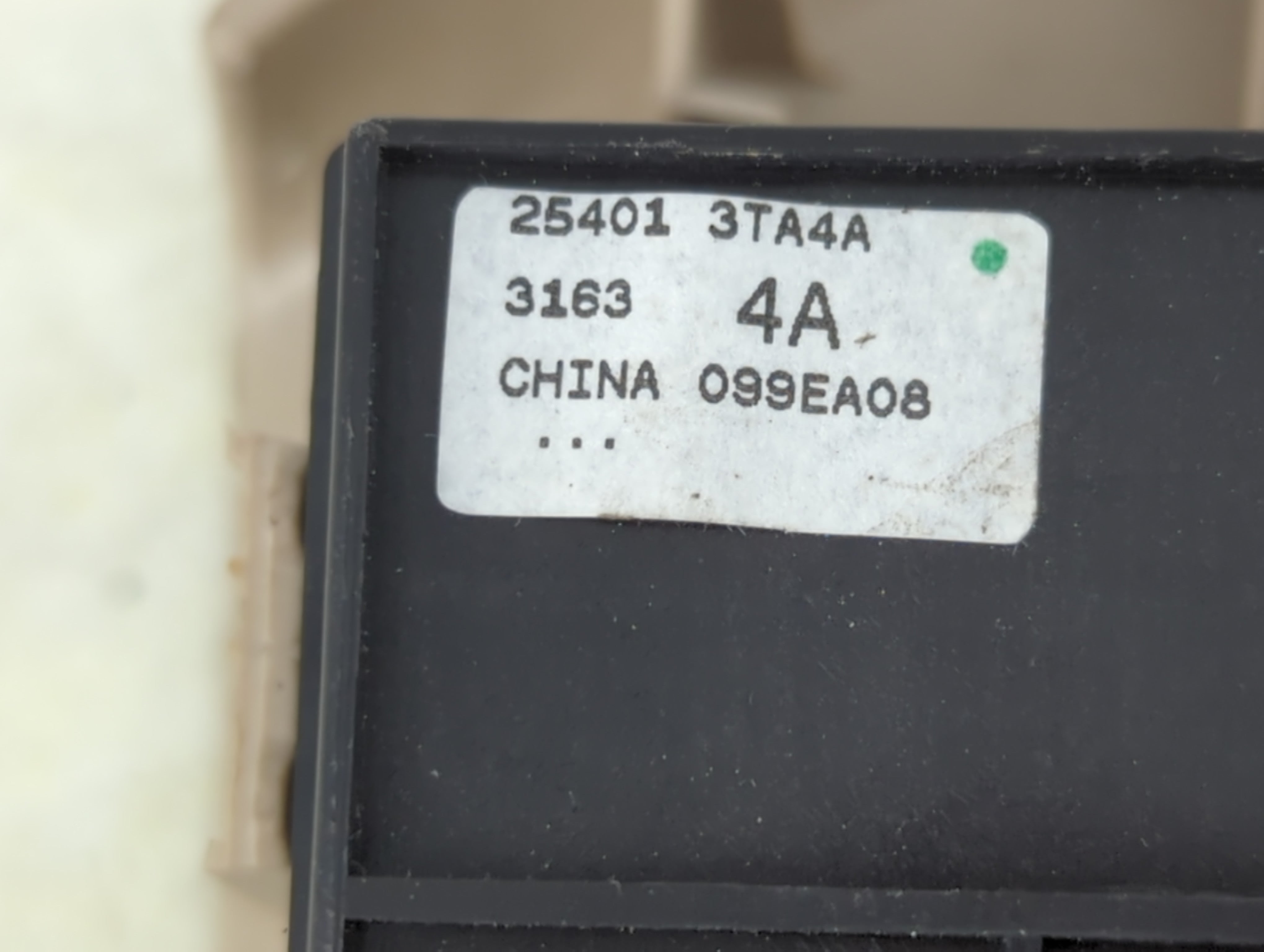 2013-2018 Nissan Altima Master Power Window Switch Replacement Driver Side Left P/N:25401 3TA4A Fits OEM Used Auto Parts - Oemusedautoparts1.com
