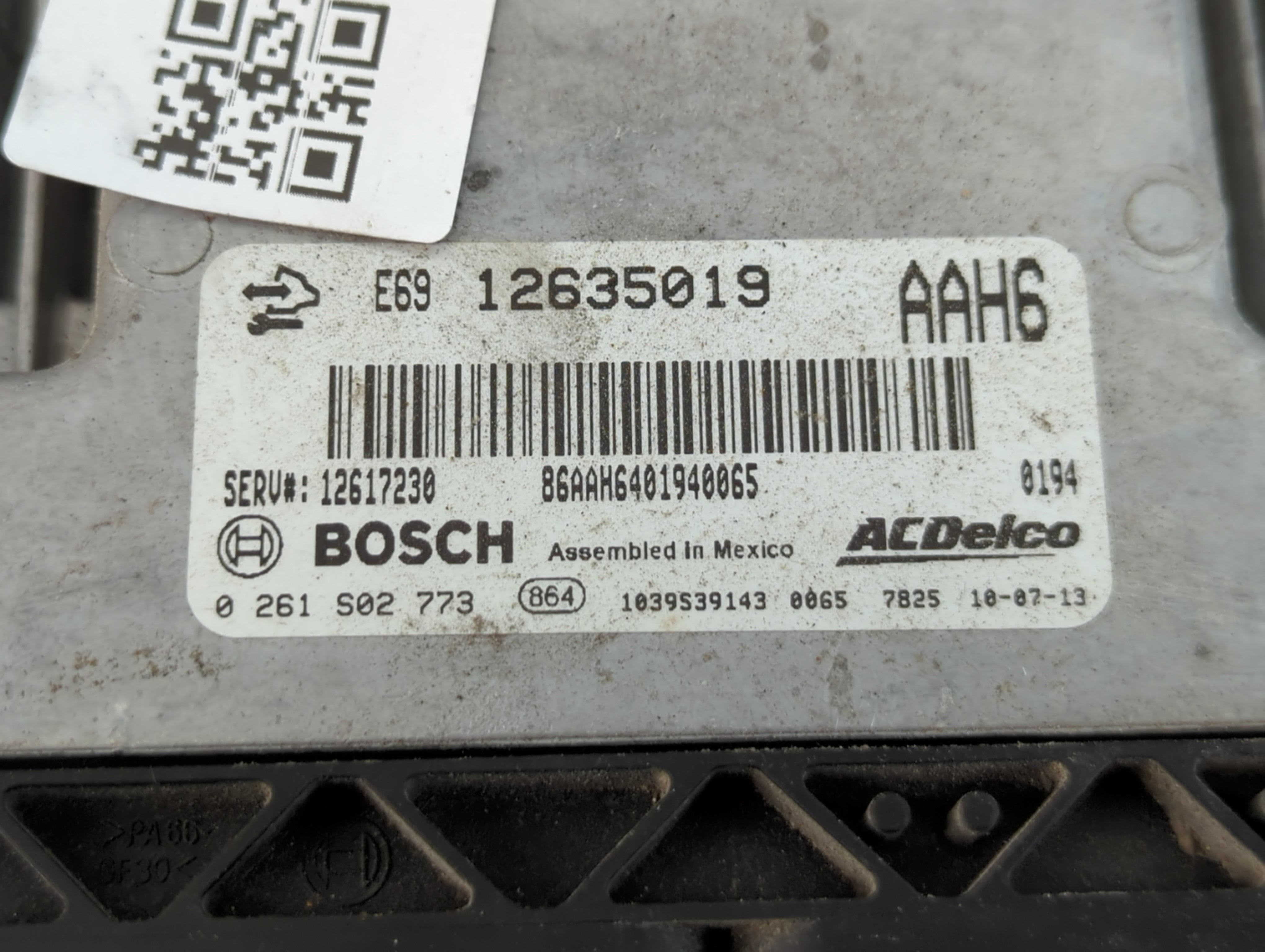 2010-2011 Buick Lacrosse PCM Engine Control Computer ECU ECM PCU OEM P/N:12635019 Fits Fits 2010 2011 OEM Used Auto Parts - Oemusedautoparts1.com