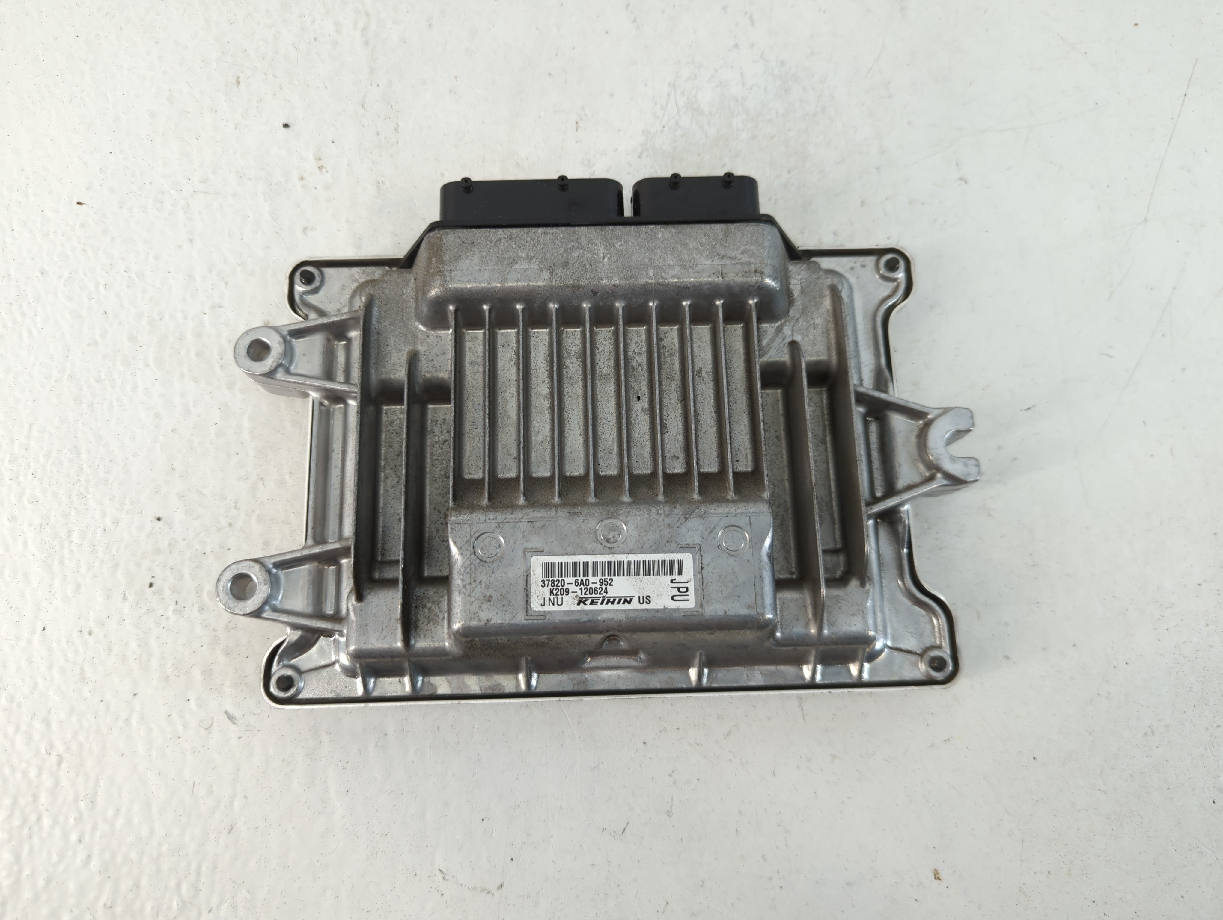 2018-2020 Honda Accord PCM Engine Control Computer ECU ECM PCU OEM P/N:37820-6A0-952 Fits Fits 2018 2019 2020 OEM Used Auto Parts - Oemusedautoparts1.com