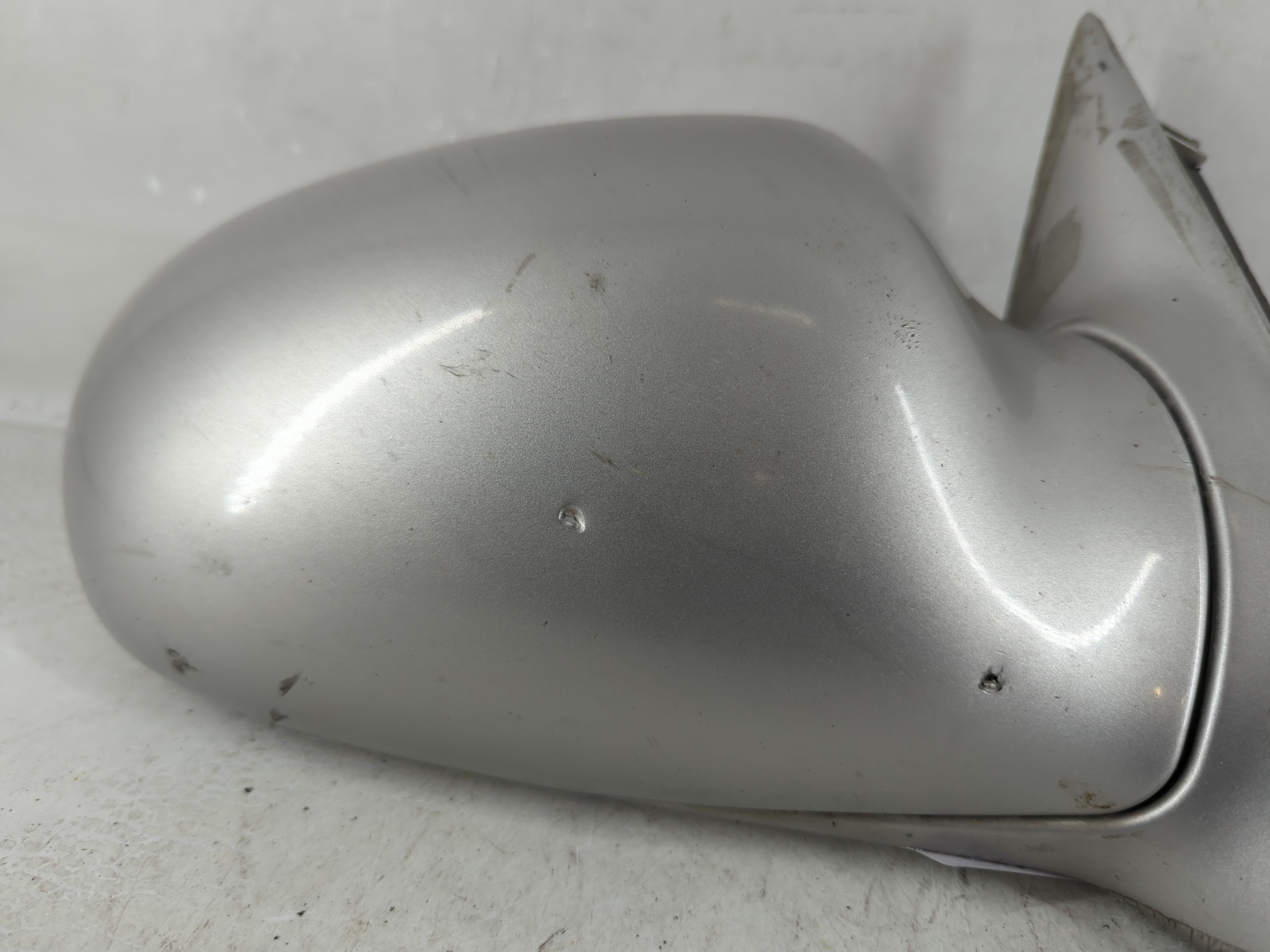 2000-2005 Buick Lesabre Side Mirror Replacement Passenger Right View Door Mirror P/N:25769739 Fits OEM Used Auto Parts - Oemusedautoparts1.com
