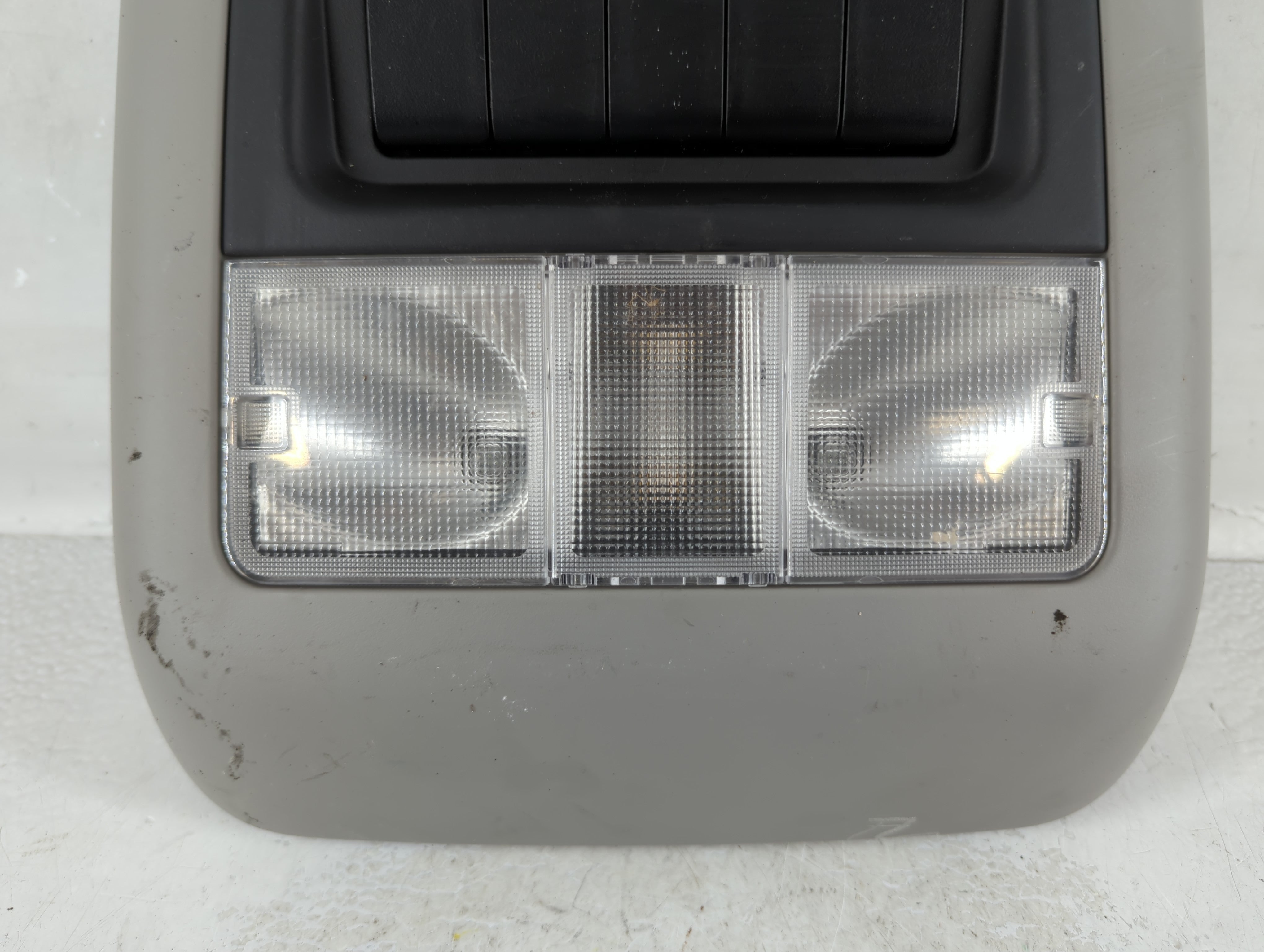 2007 Mazda Cx-7 DOME LIGHT - Oemusedautoparts1.com